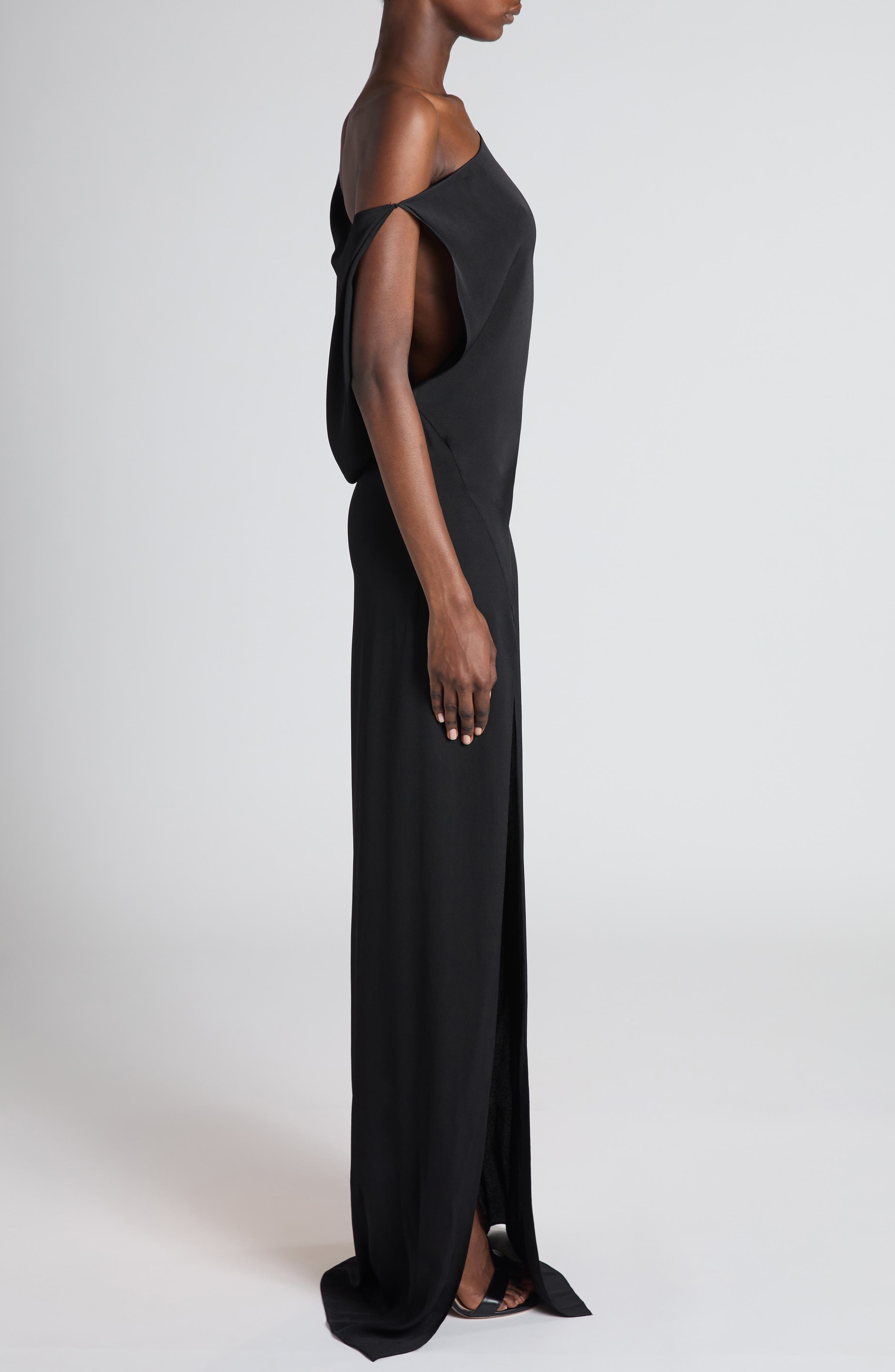 TOM FORD One Shoulder Crepe Cady Gown in Black at Nordstrom - 3