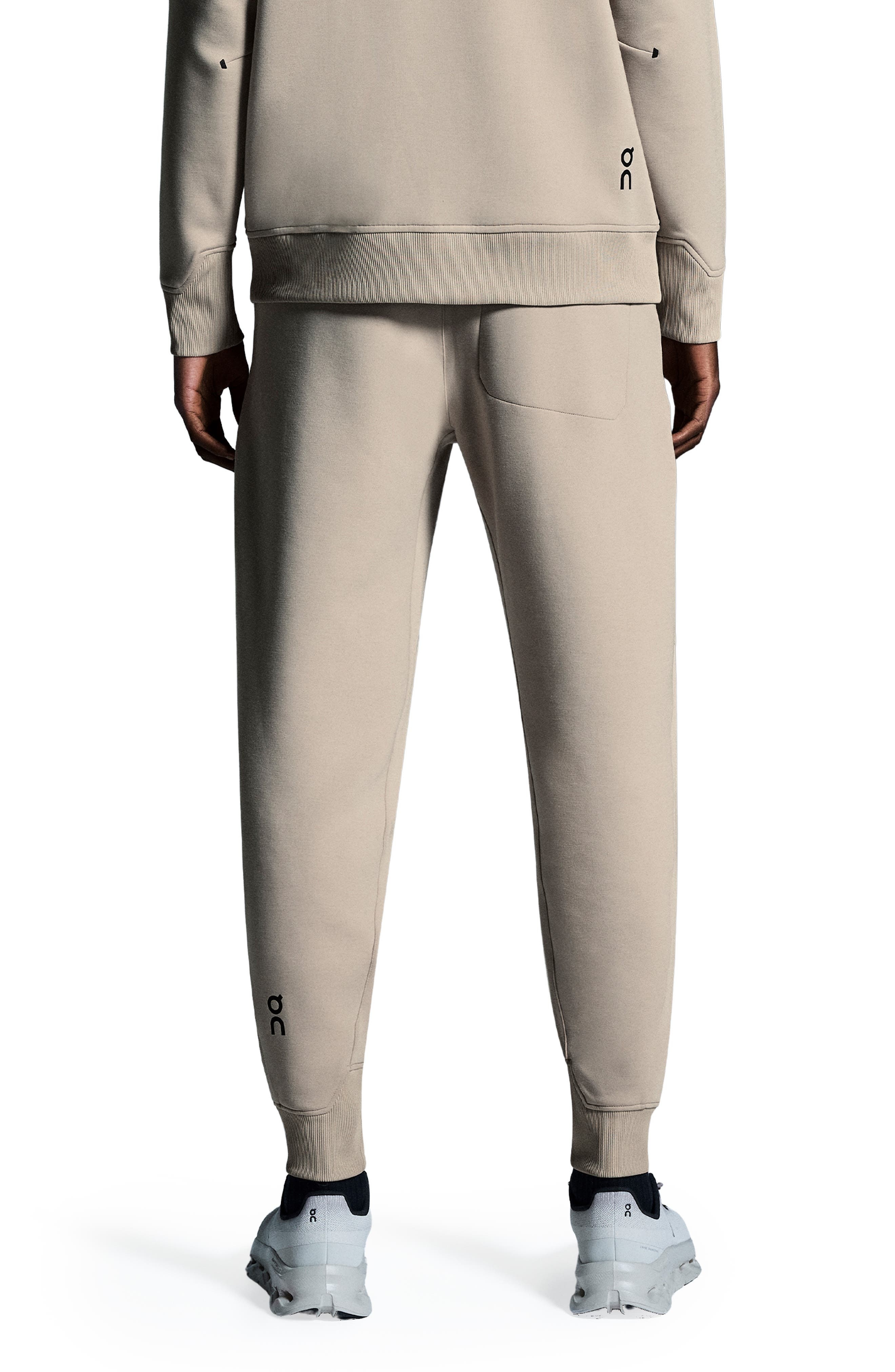 On Joggers in Desert at Nordstrom - 2
