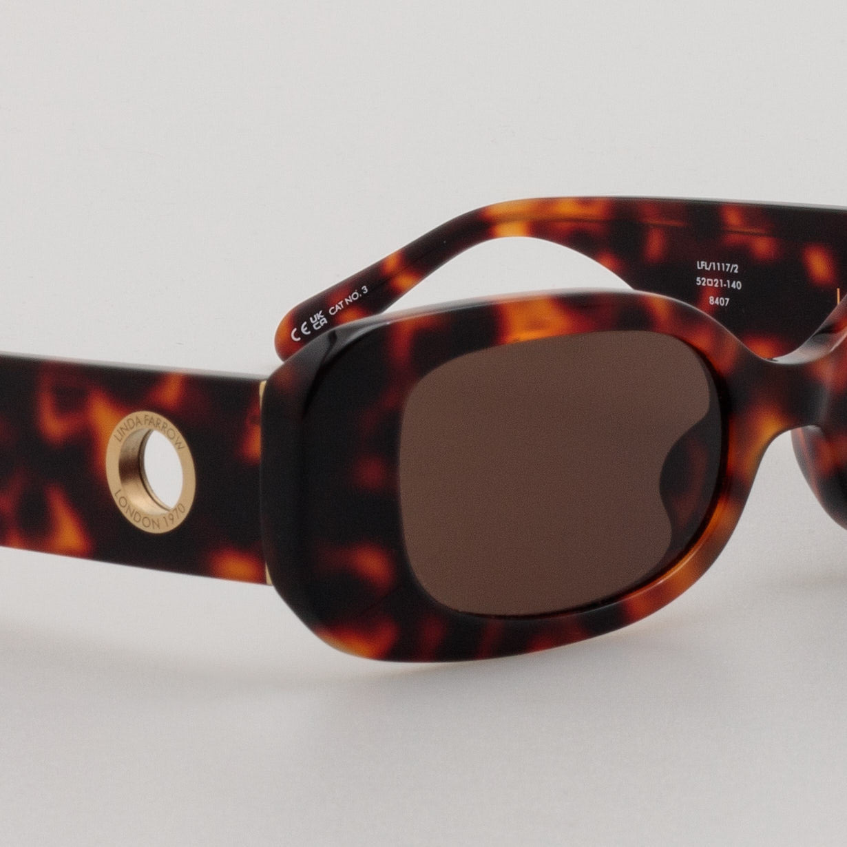 LOLA RECTANGULAR SUNGLASSES IN TORTOISESHELL - 4