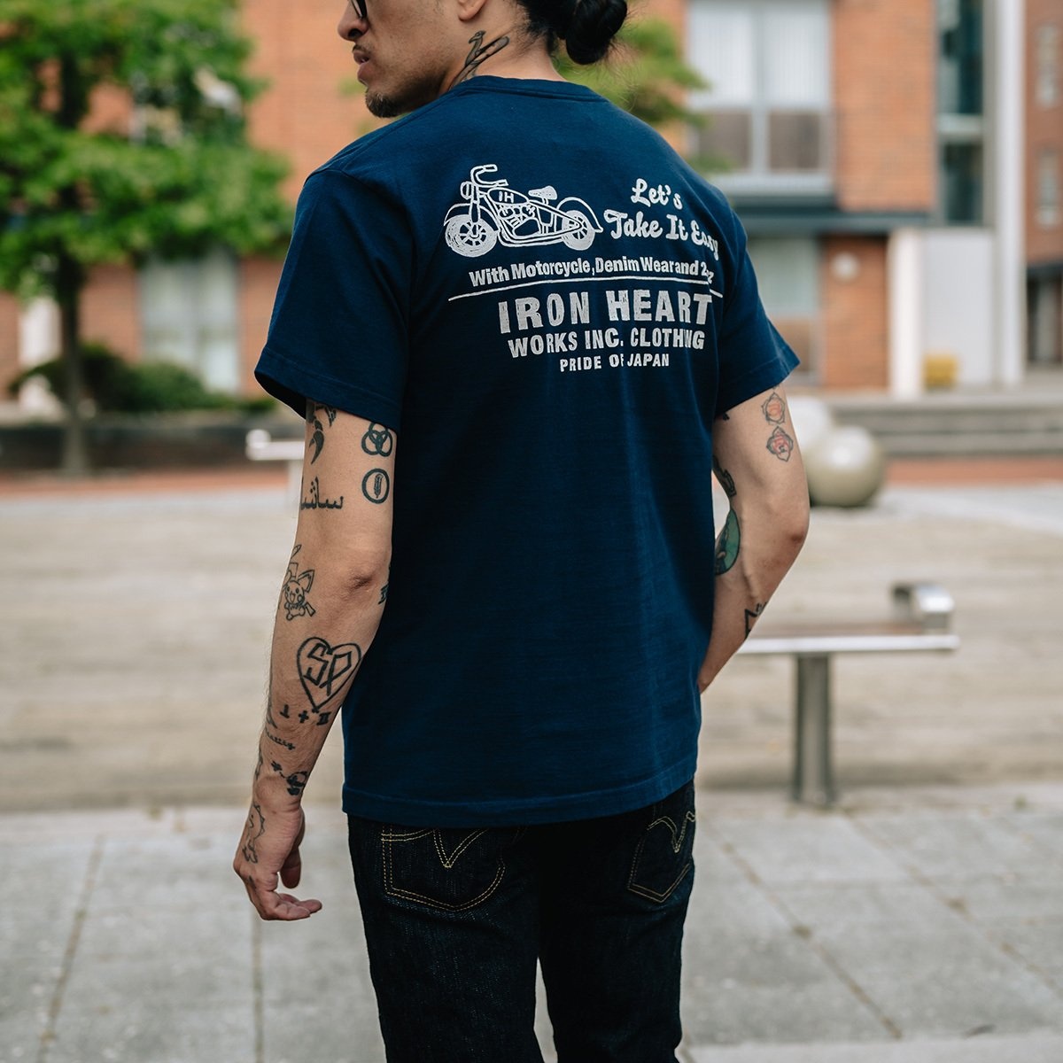IHT-2404-NAV 7.5oz Printed Loopwheel Crew Neck T-Shirt - Navy - 4