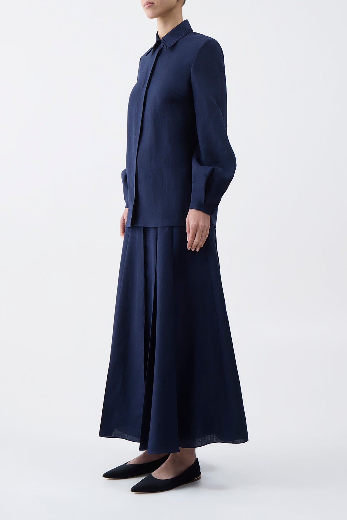 Delmer Top in Navy Aloe Linen - 3