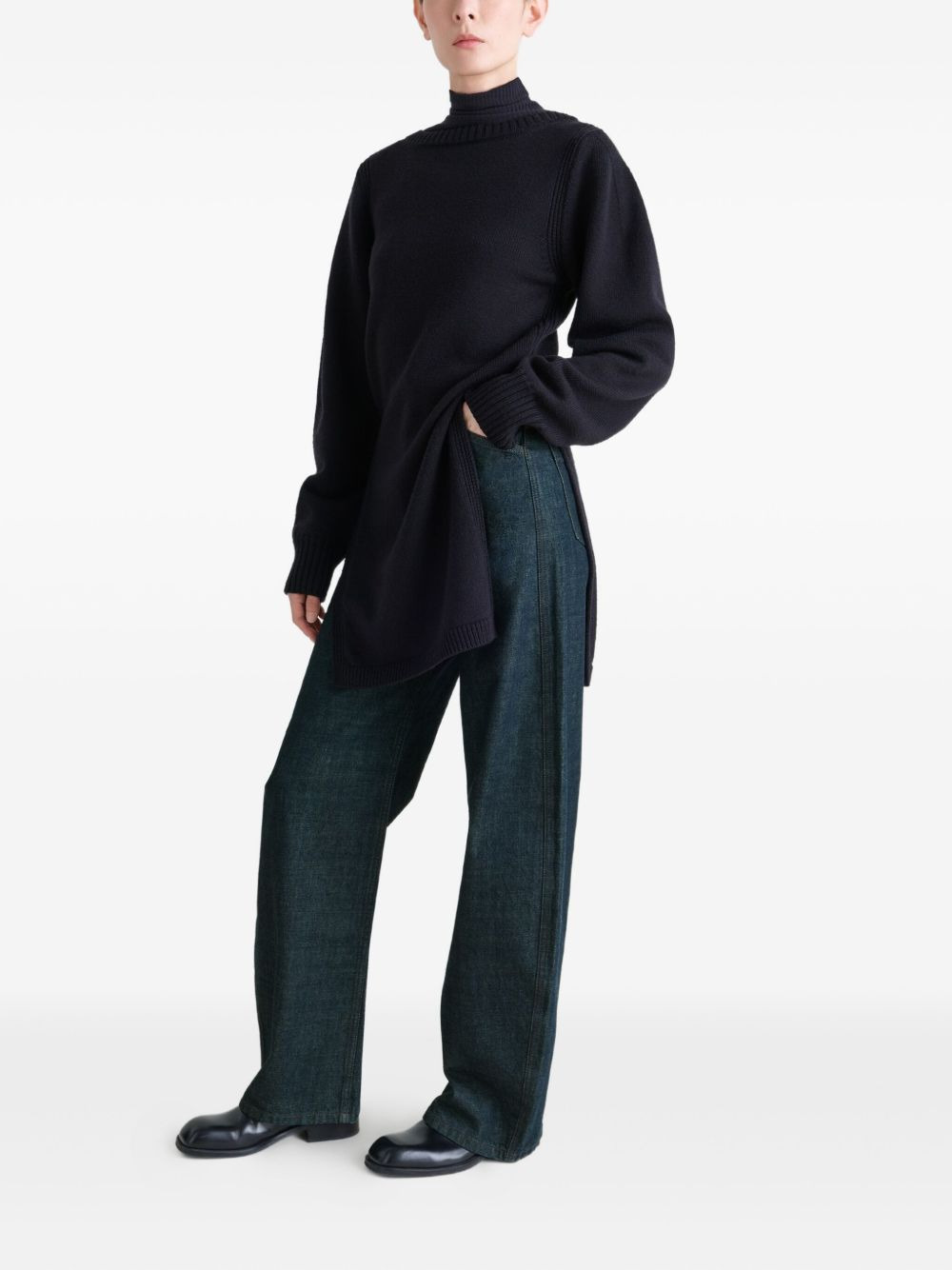 high-waisted curved jeans - 2