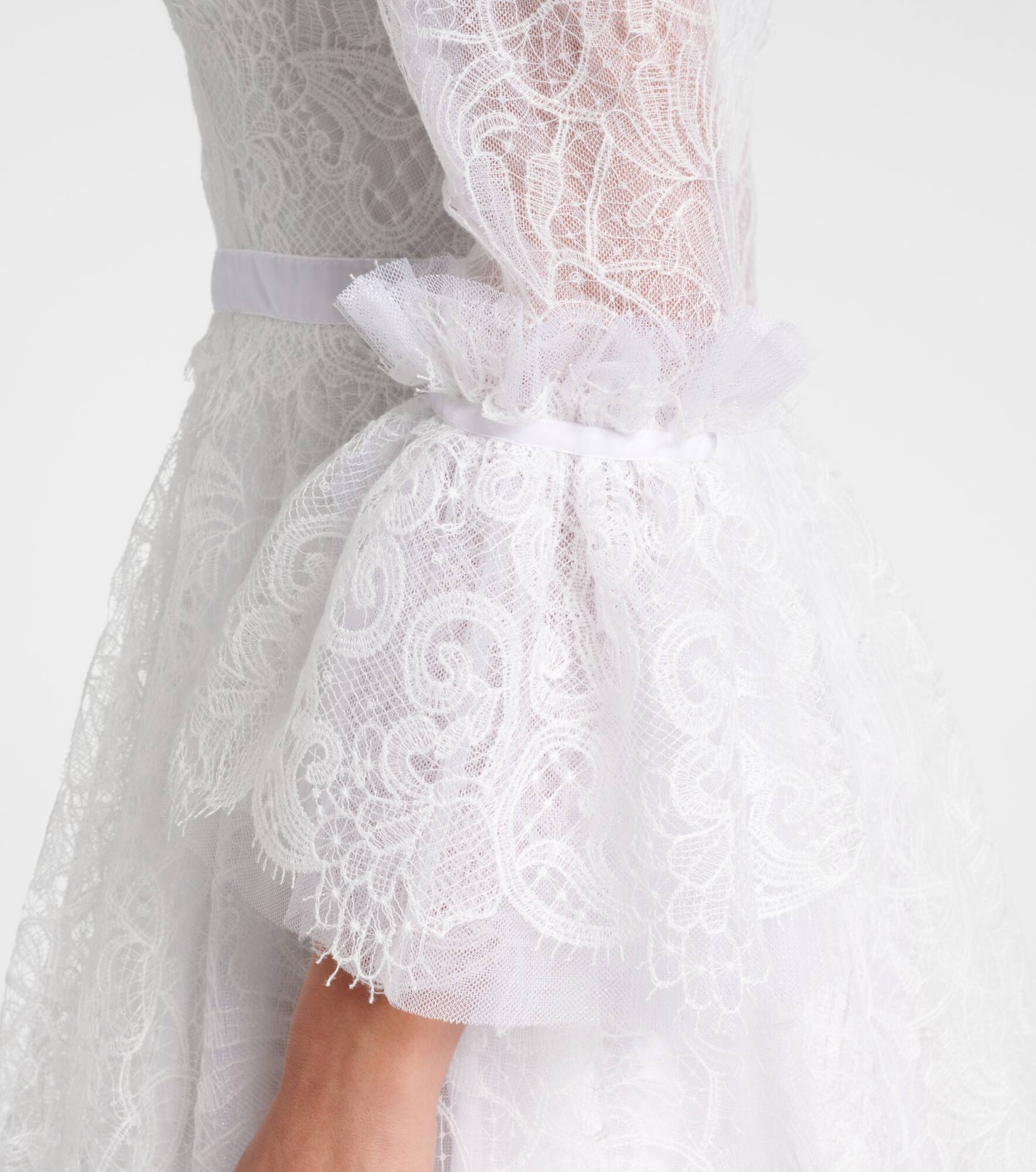Bridal lace gown - 5