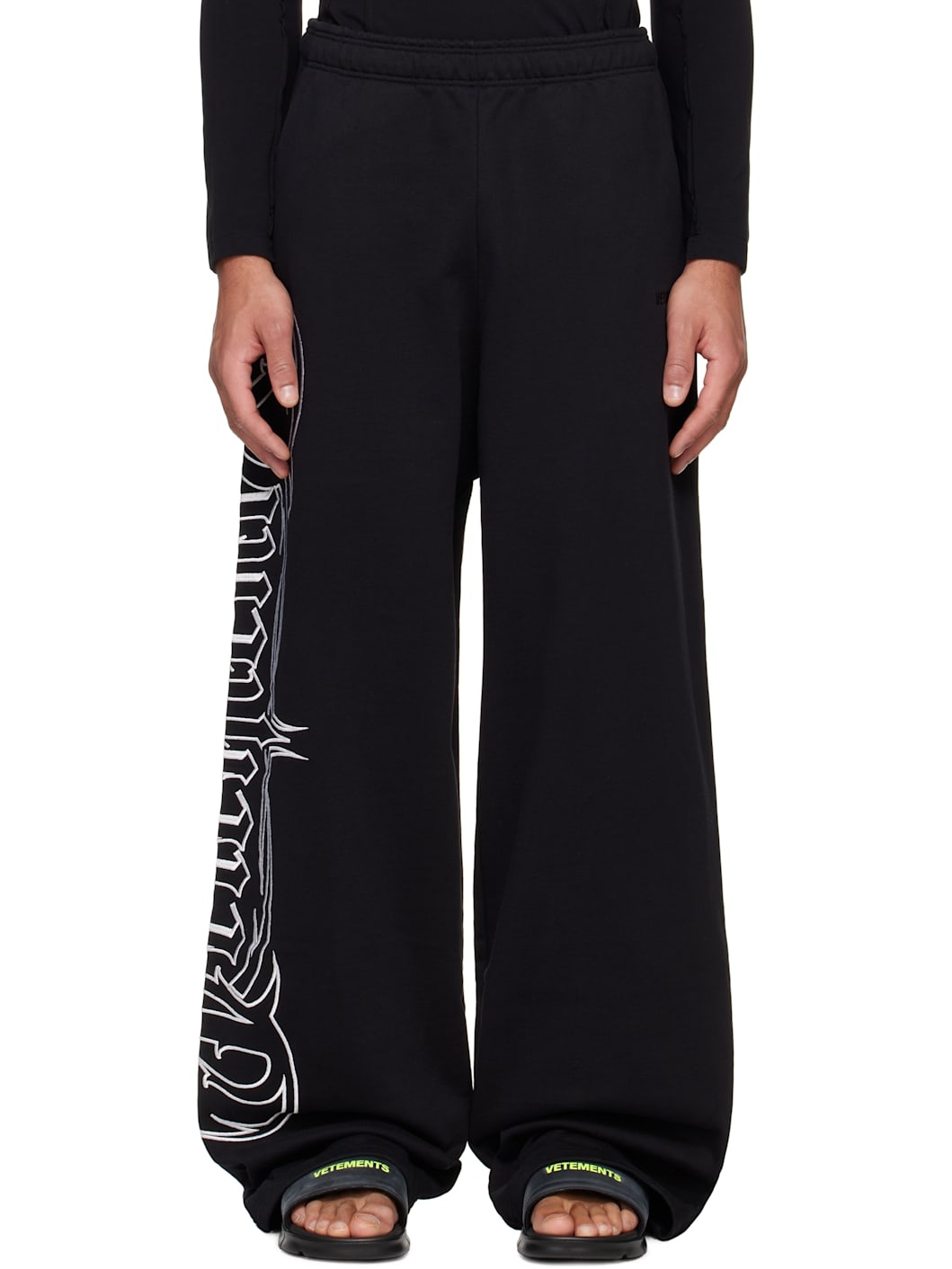 Black Metal Embroidered Sweatpants - 1