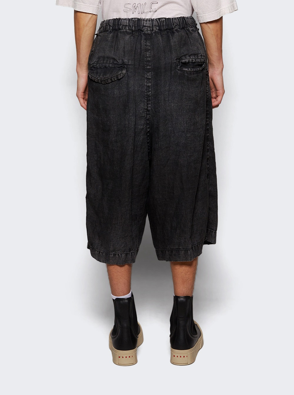 Aged Wide Shorts Black - 4