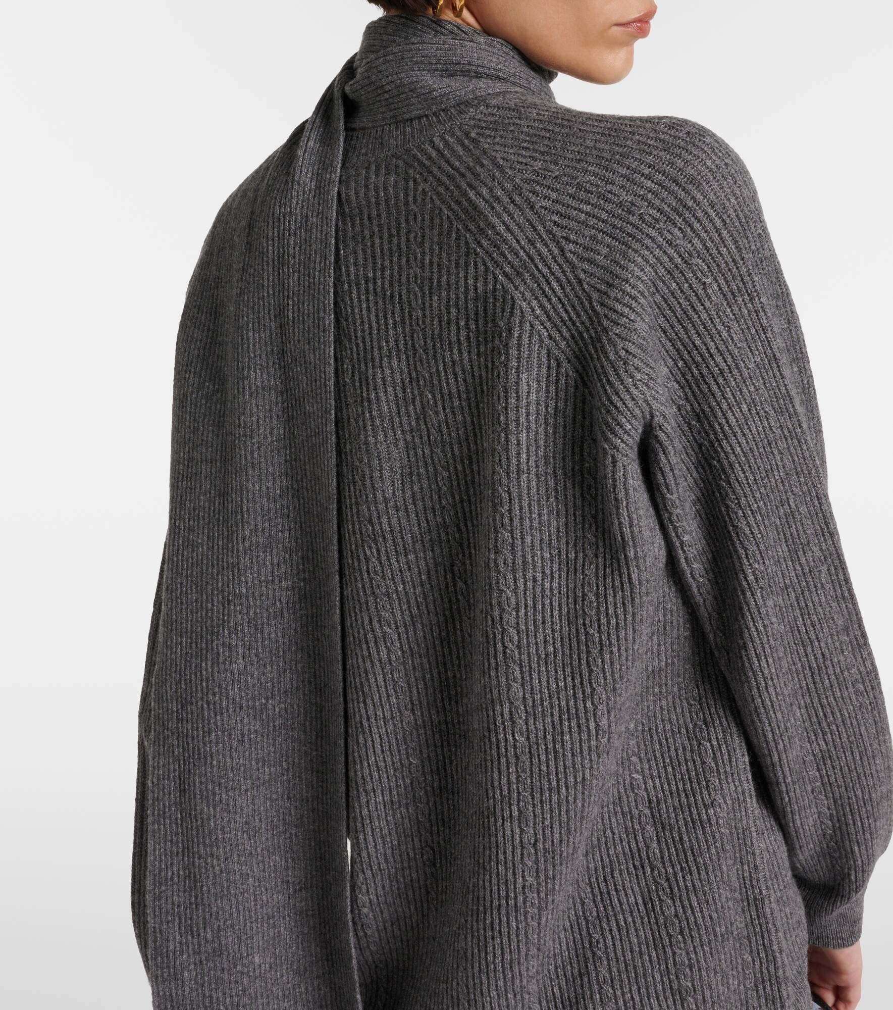 Wool-blend sweater - 6