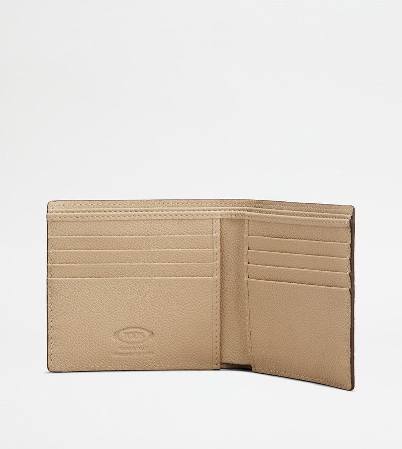 Tod's WALLET IN LEATHER - BROWN outlook