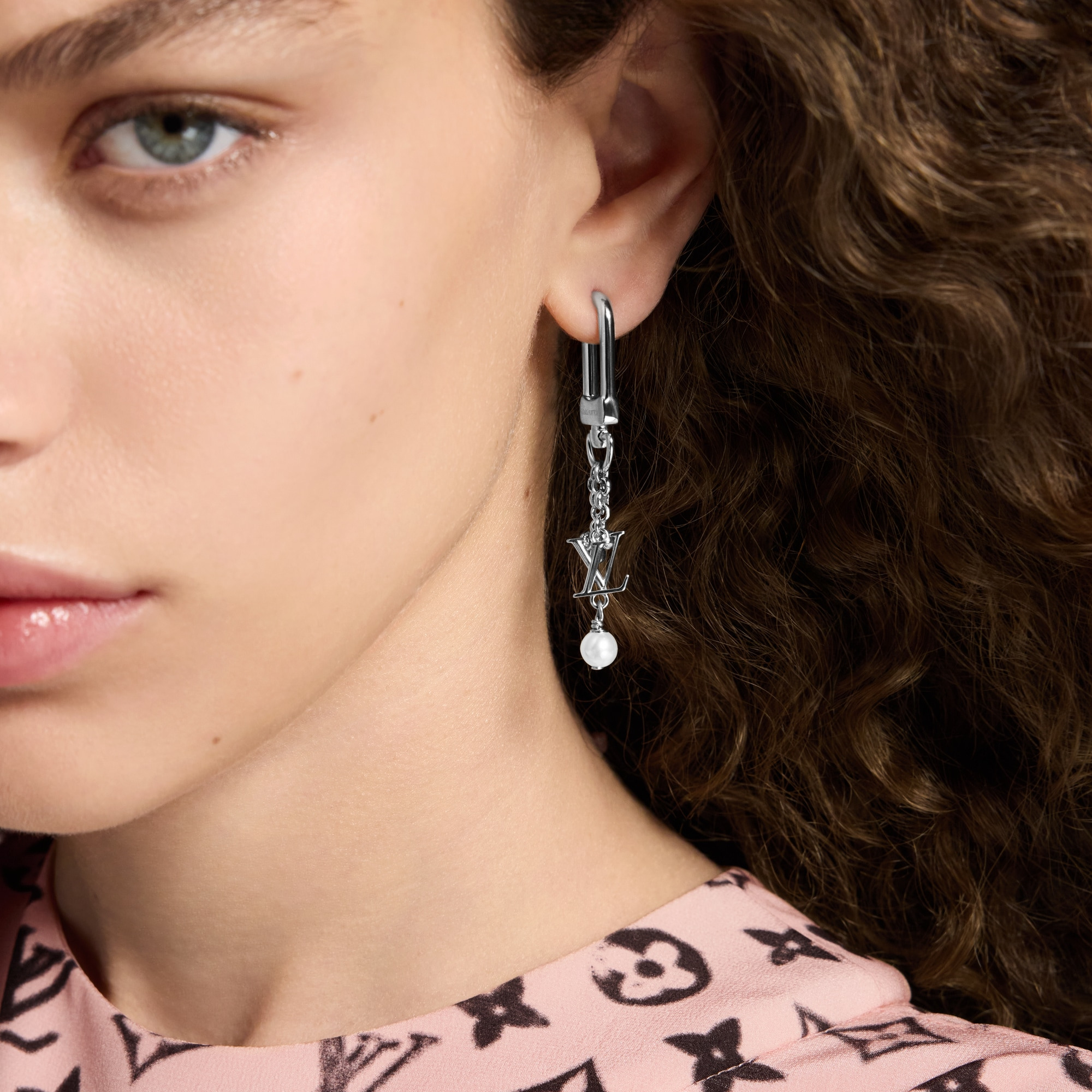 LV Iconic Hook Earrings - 5