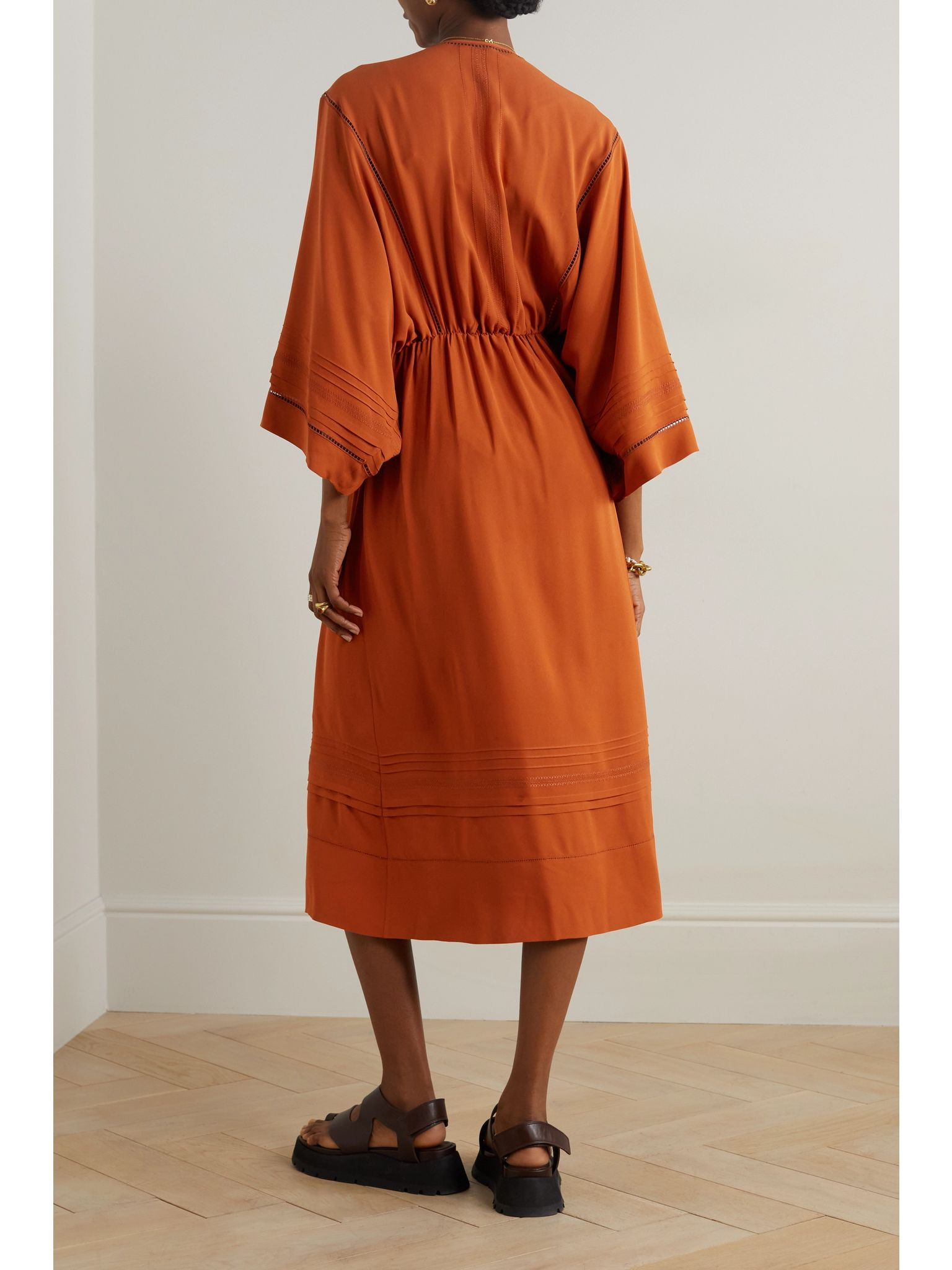 Henrietta embroidered silk crepe de chine midi dress Orange - 3