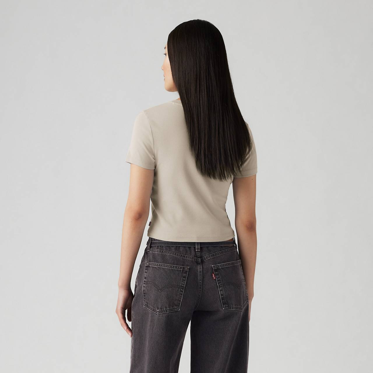 ESSENTIAL SPORTY T-SHIRT - 4