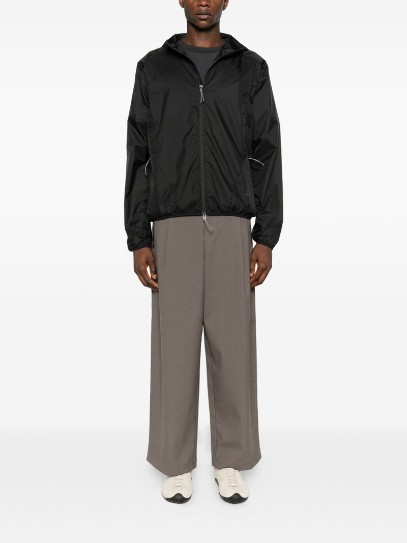 ROA Hue packable jacket outlook