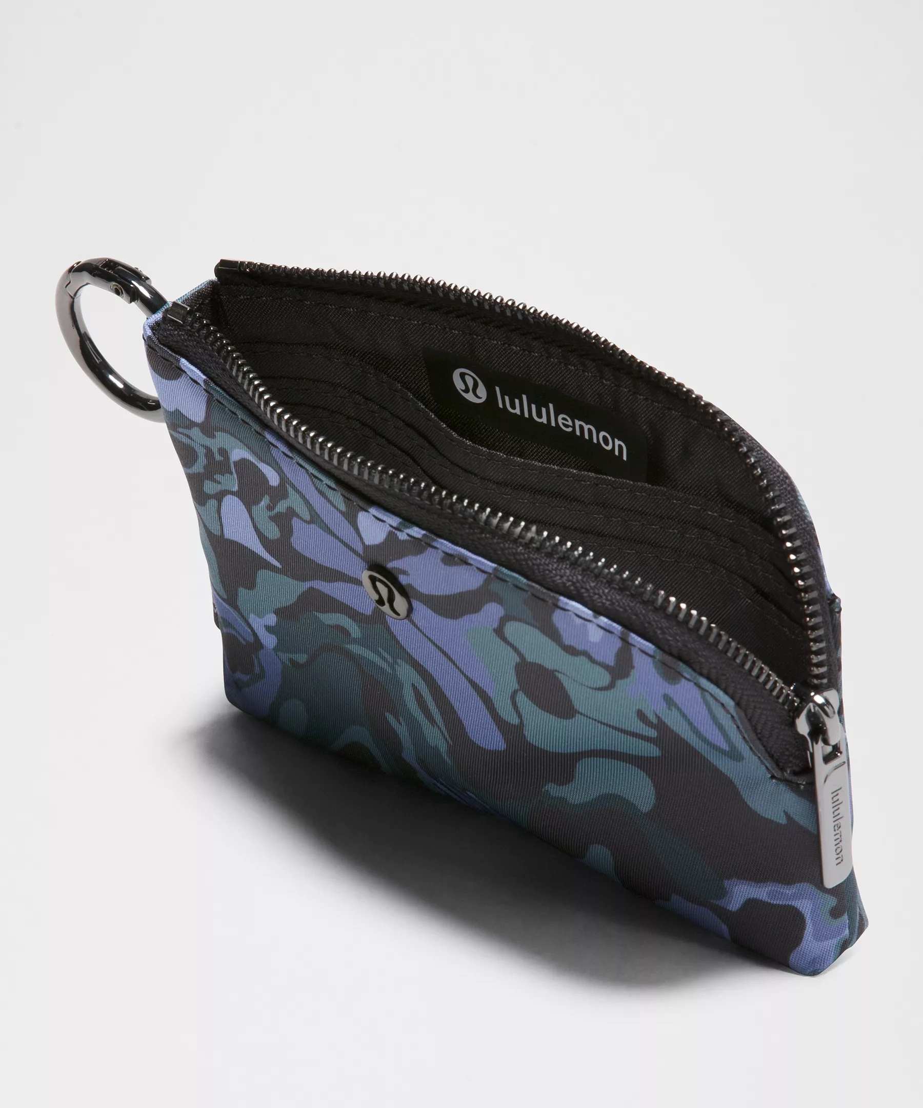 Clippable Card Pouch - 4