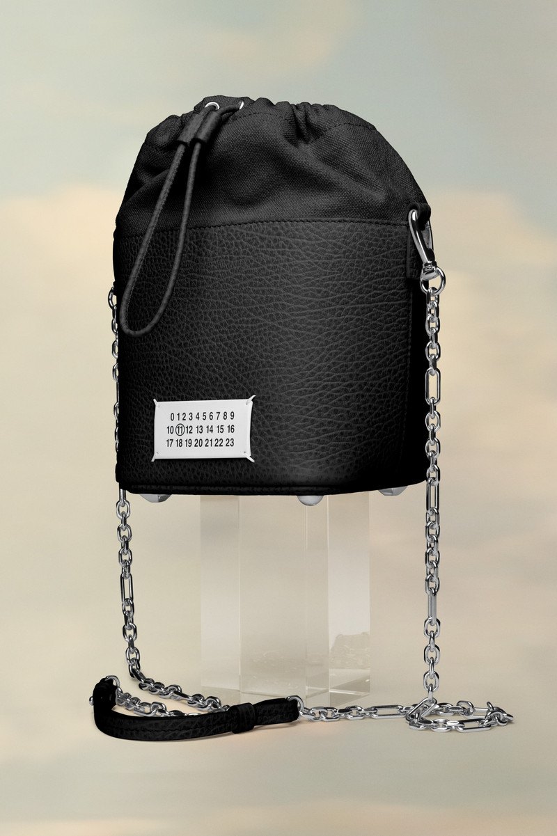 Maison Margiela 5AC bucket small outlook