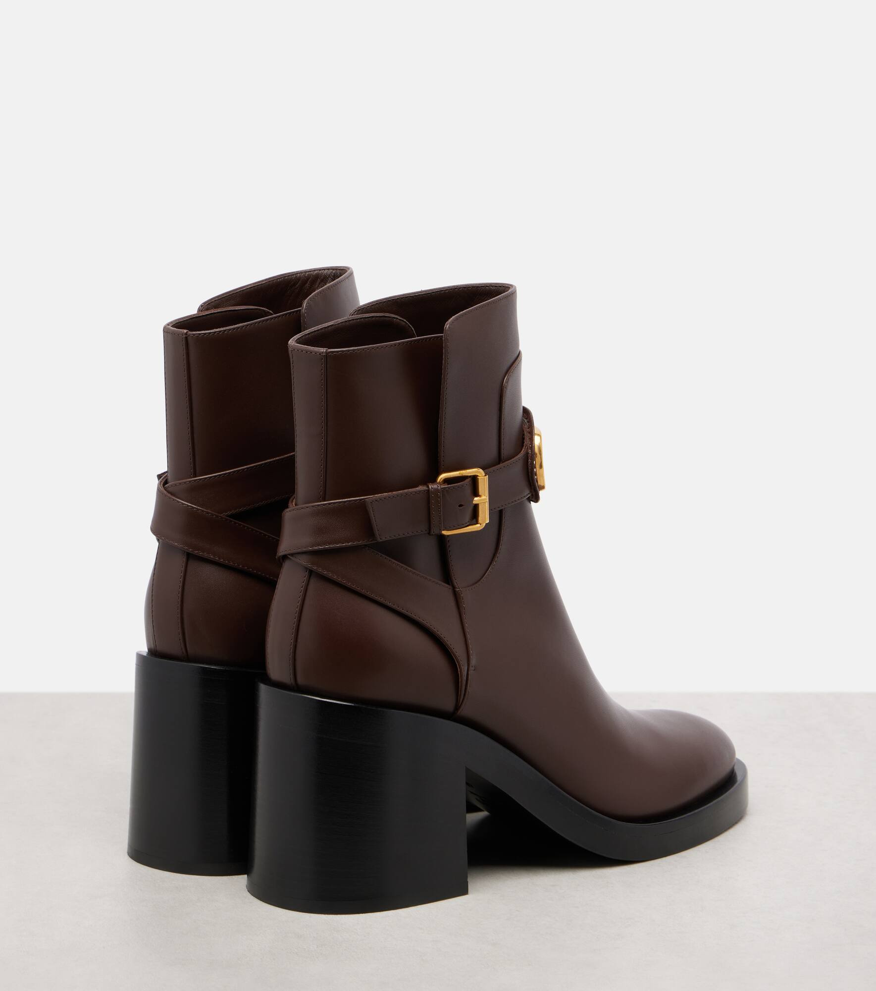 VLogo 70 leather ankle boots - 2