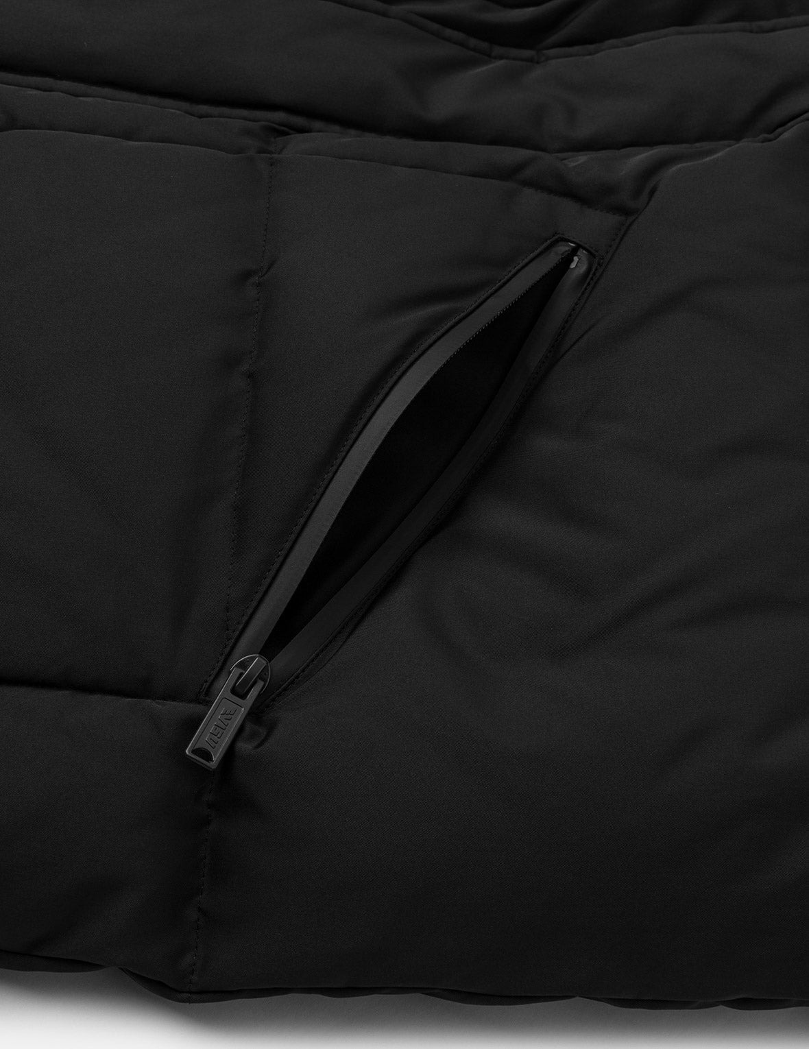 Inserted Daicock Embroidery Regular Fit Down Jacket - 10