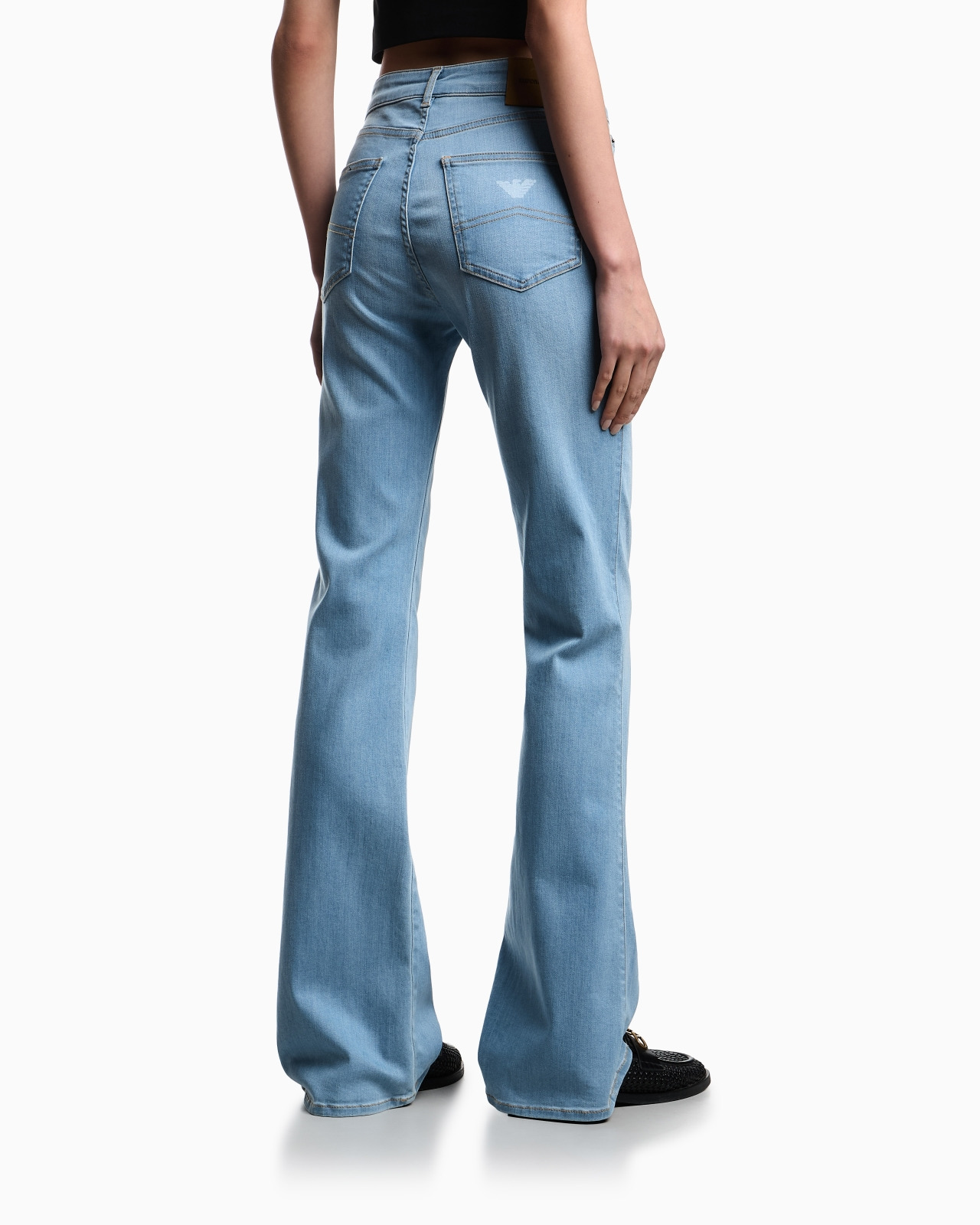 J47 MID-HIGH RISE FLARED-HEM JEANS IN STRETCH DENIM - 3