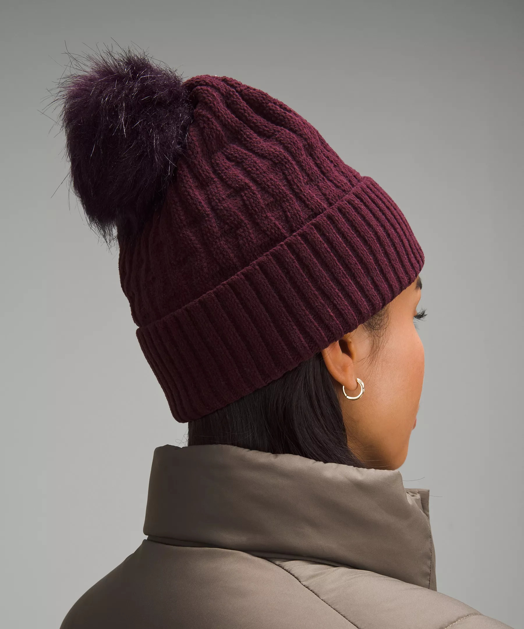 Women's Cable Knit Pom Beanie - 3