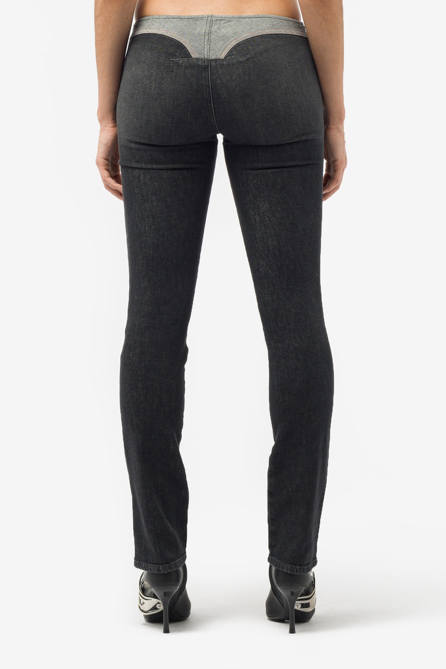D-Izzily-S Trousers in Black - 3
