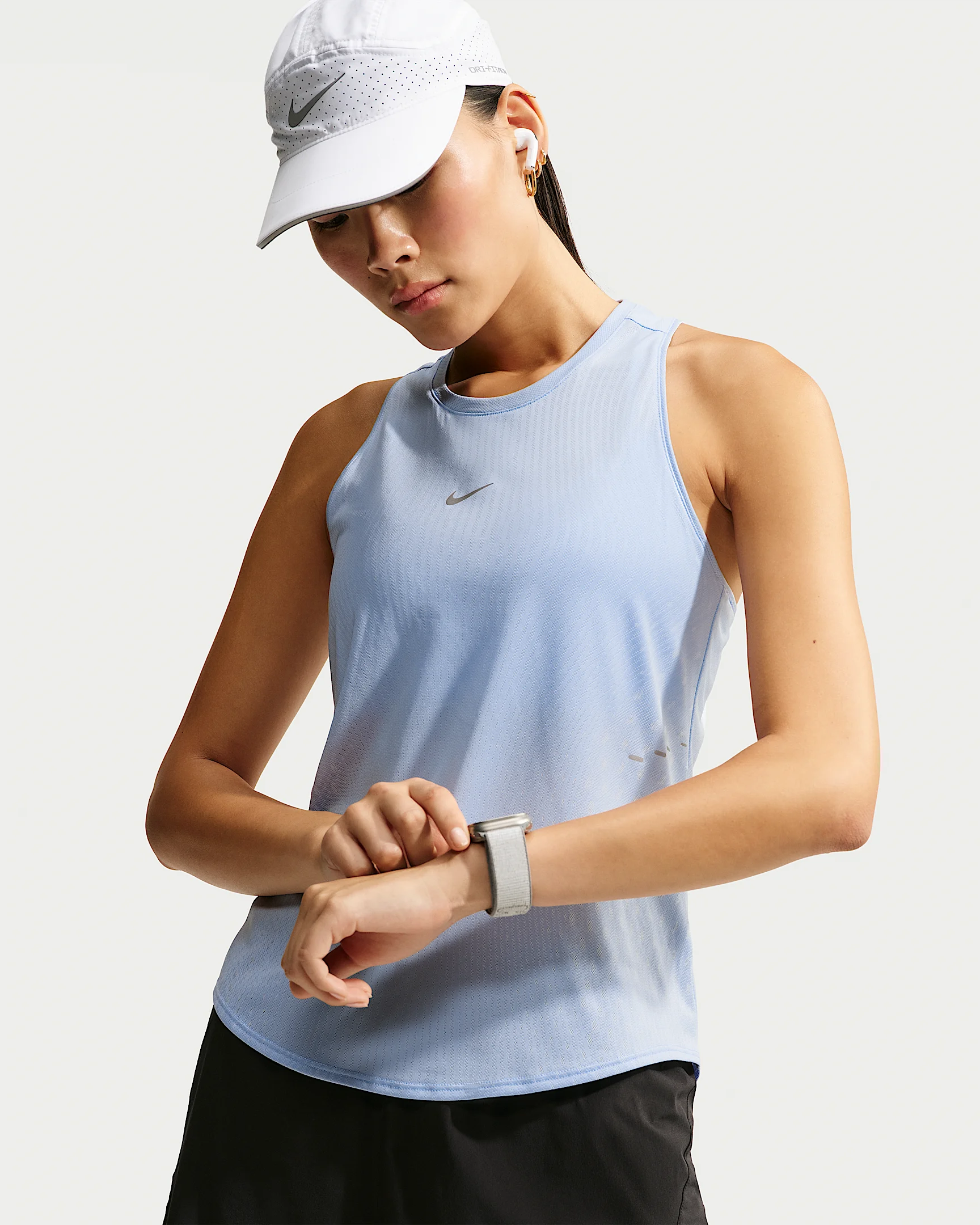 Nike Swift Women's Aero-FIT Running Tank Top - 1