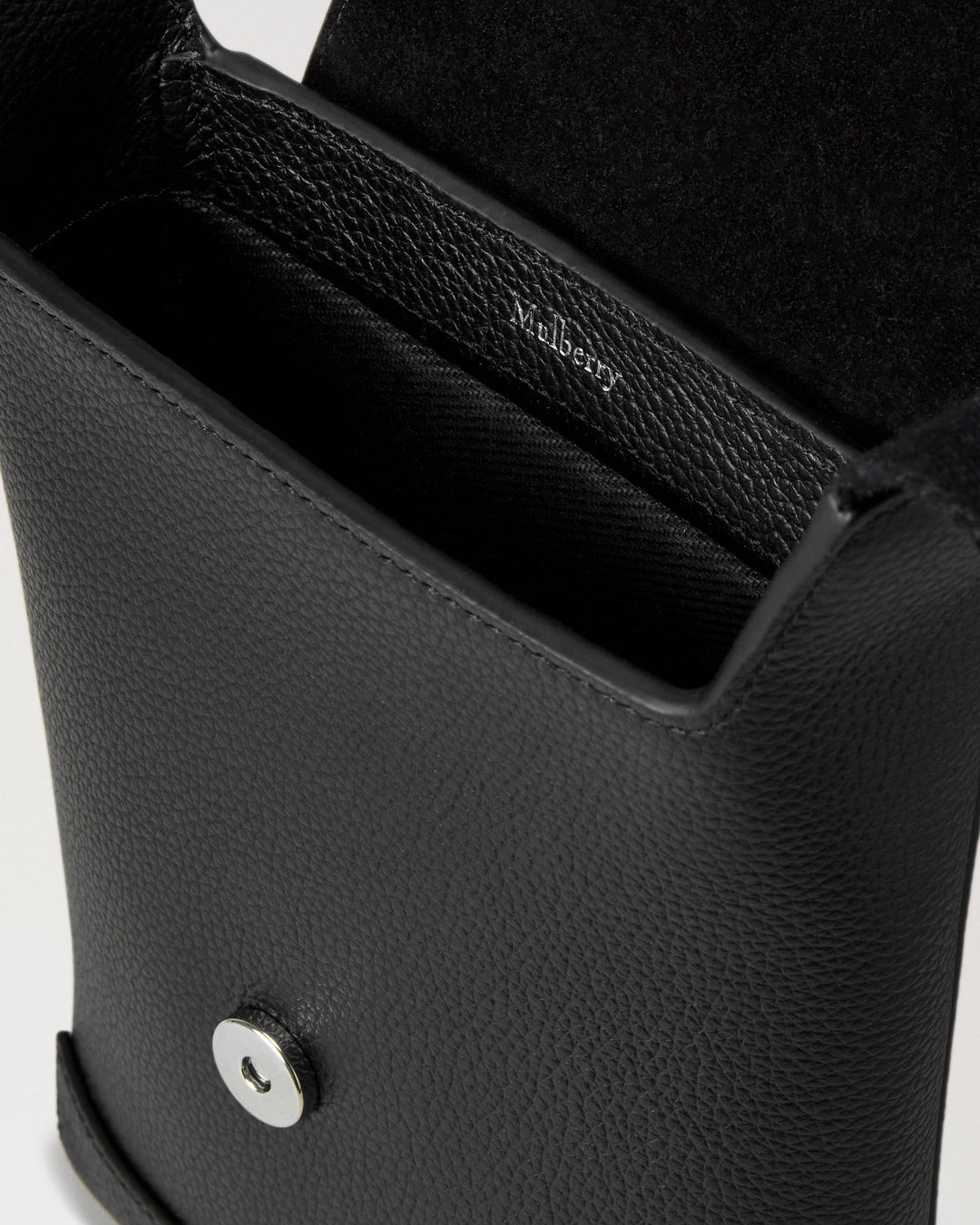 Chiltern Phone Pouch Black Small Classic Grain - 5