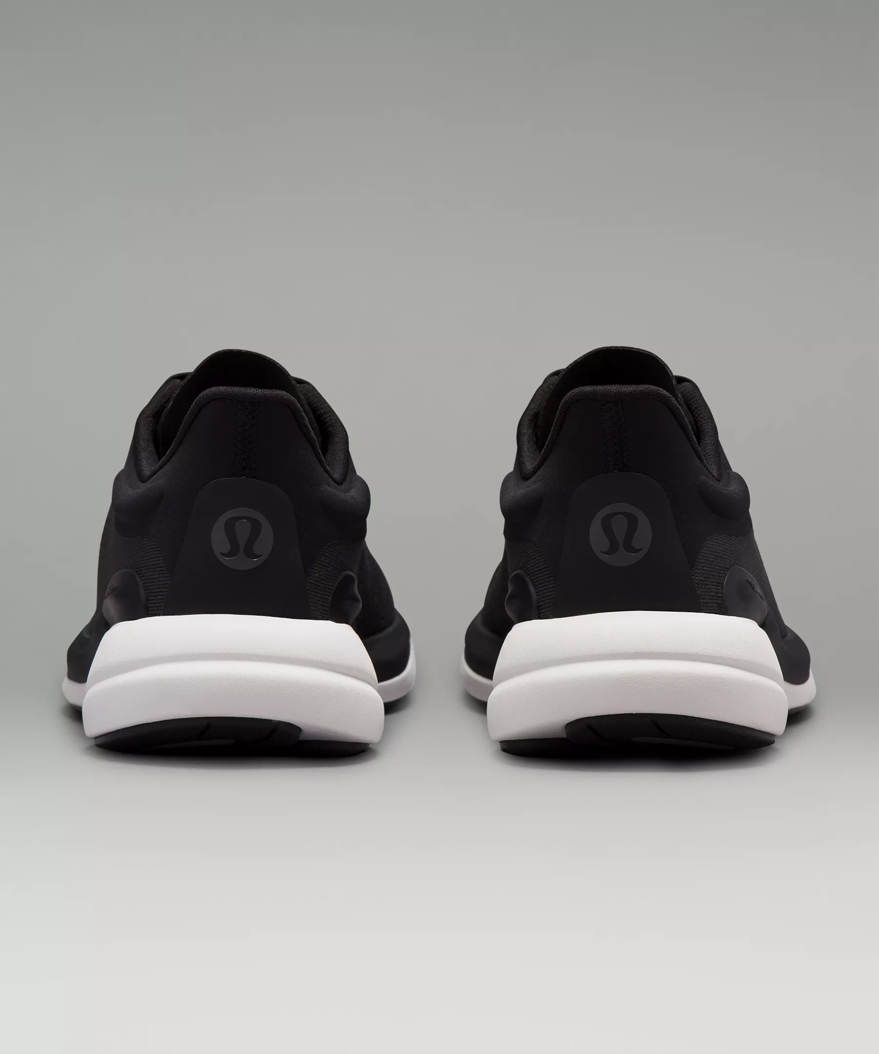 chargefeel 2 Low Women's Workout Shoe - 8