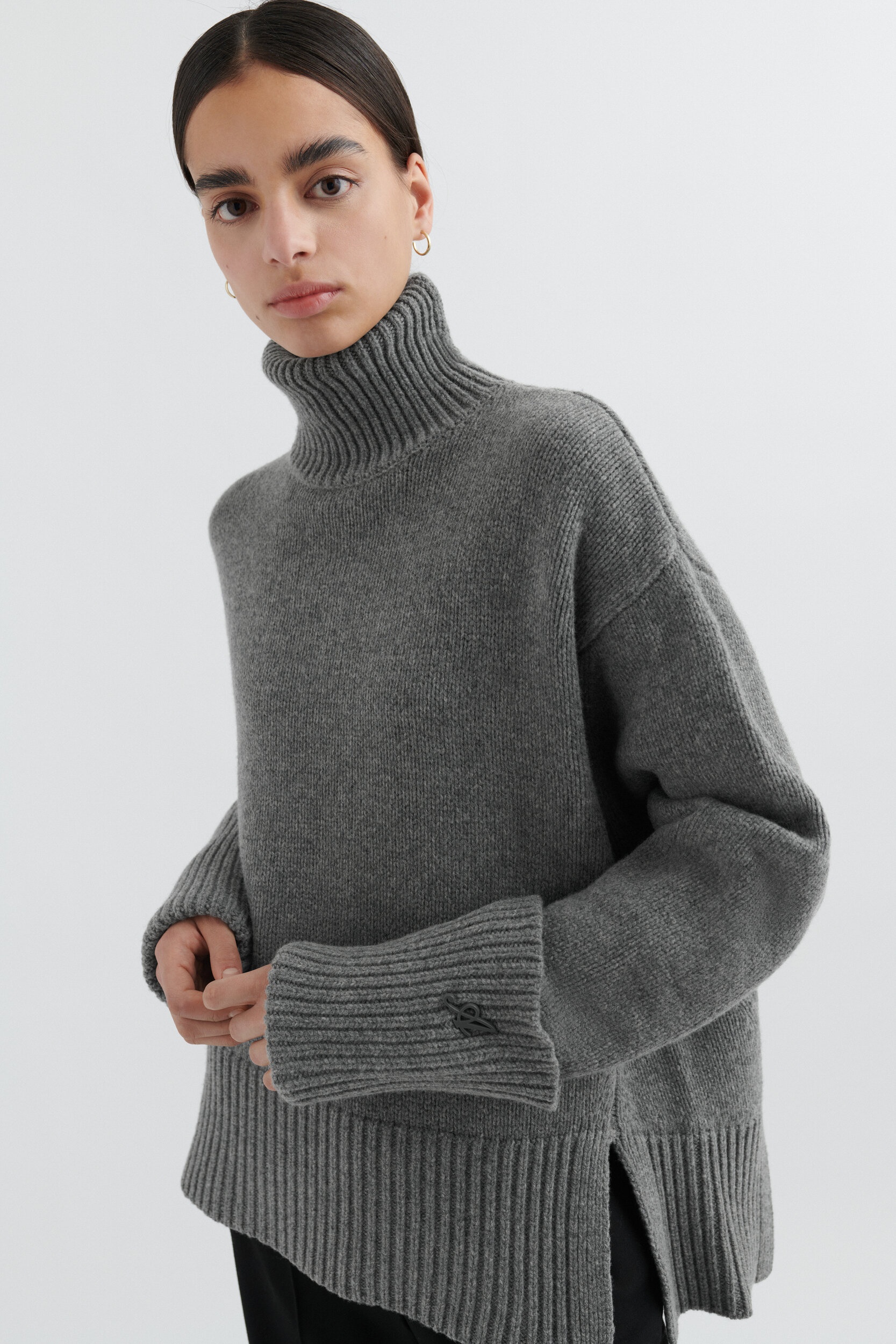 Axel Arigato Remain Turtleneck Sweater REVERSIBLE