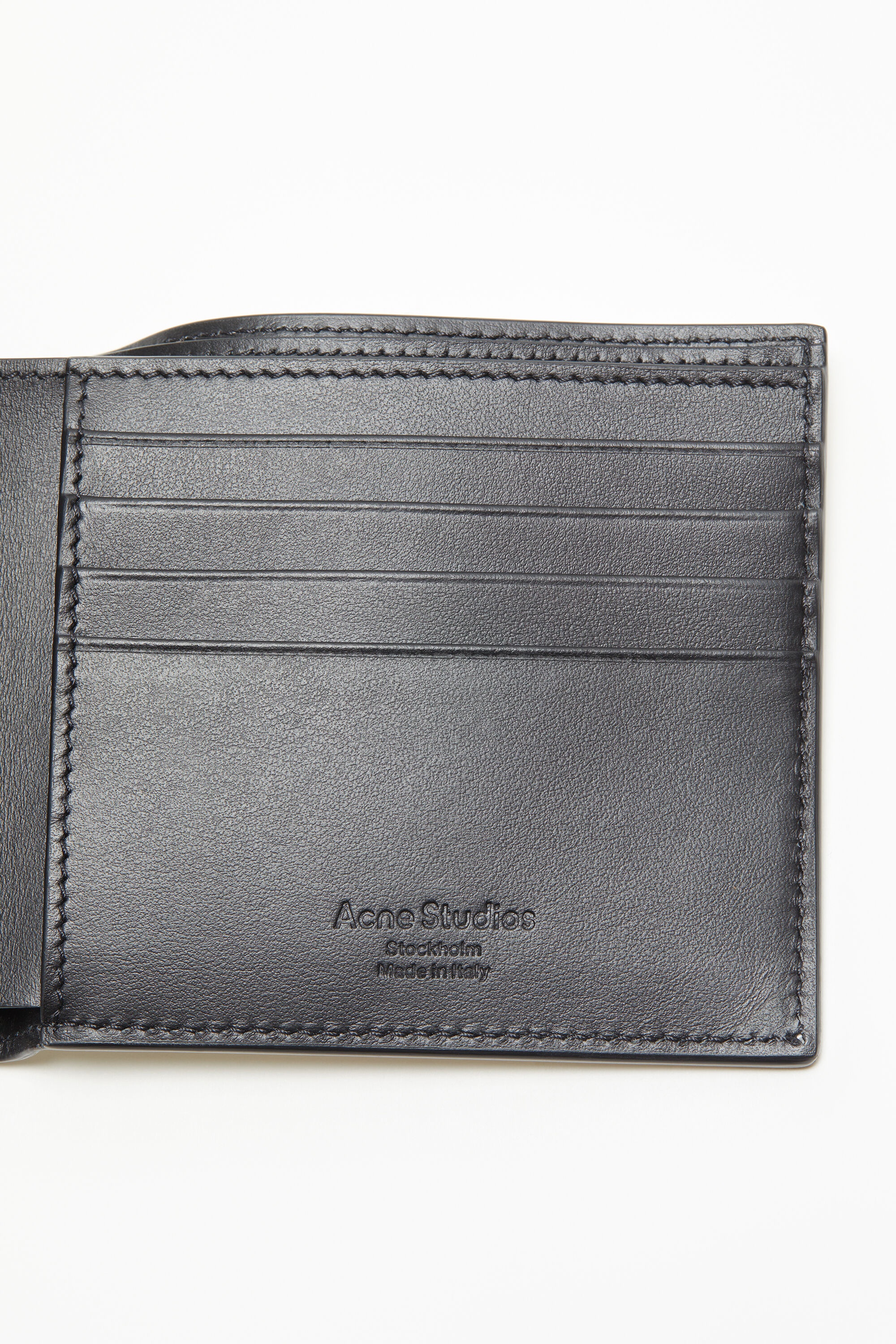 Folded leather wallet - Black - 5