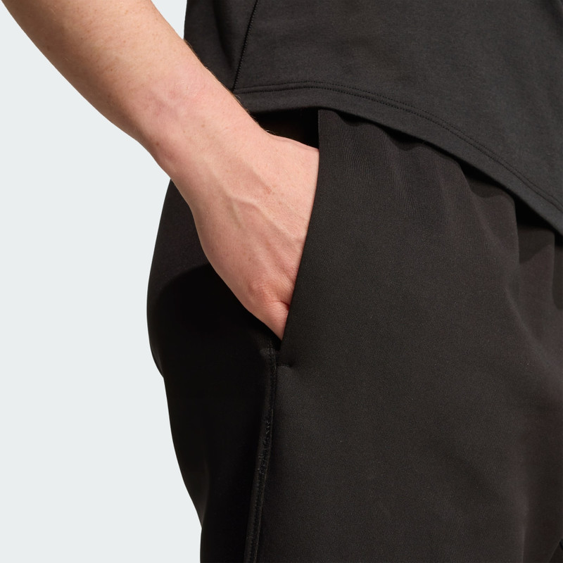 Yoga Essentials Pant With Cuffs 6