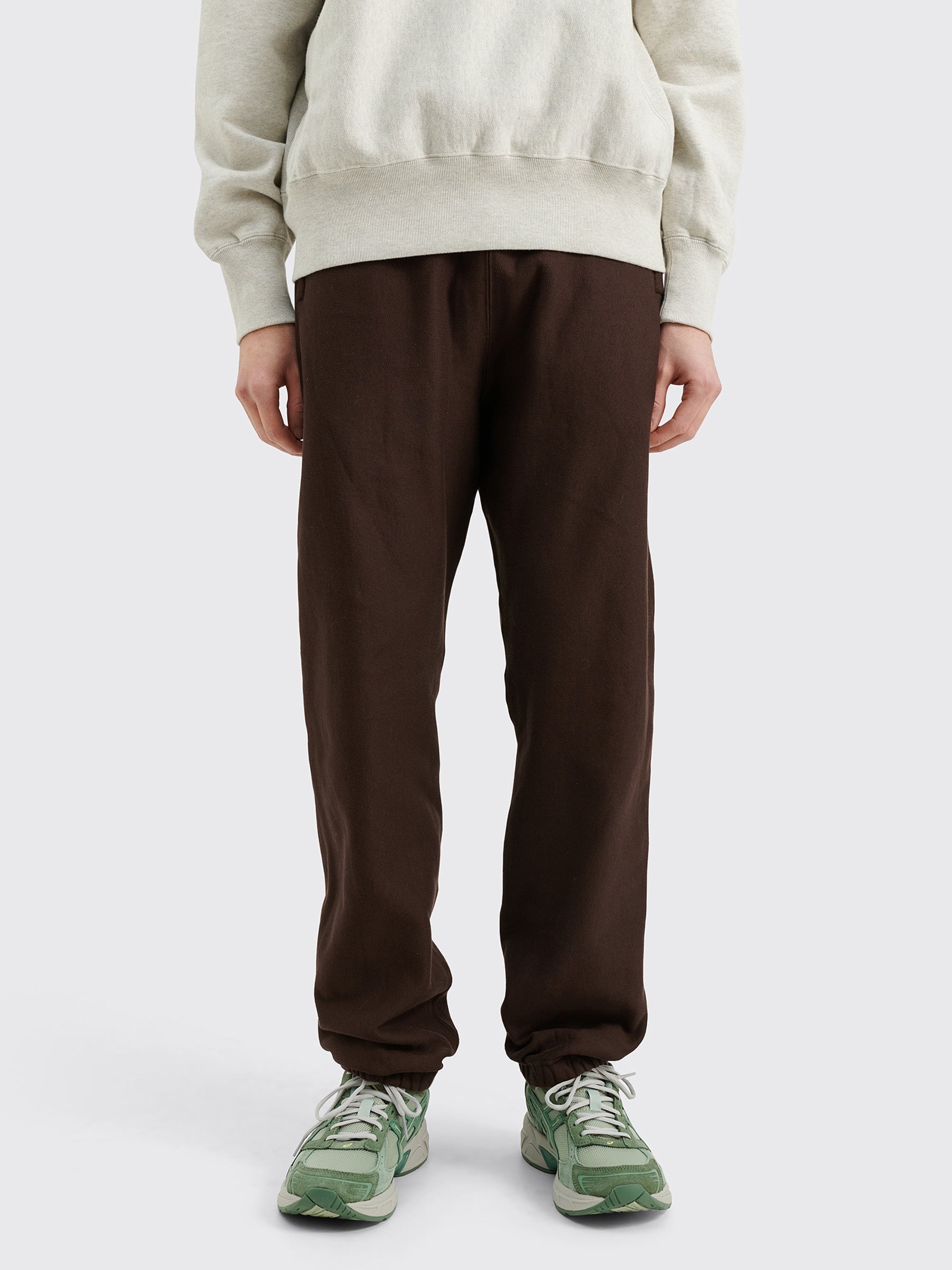 AURALEE AURALEE HIGH COUNT HEAVY SWEAT PANTS DARK BROWN AURALEE AURALEE HIGH COUNT HEAVY SWEAT PANTS DARK BROWN