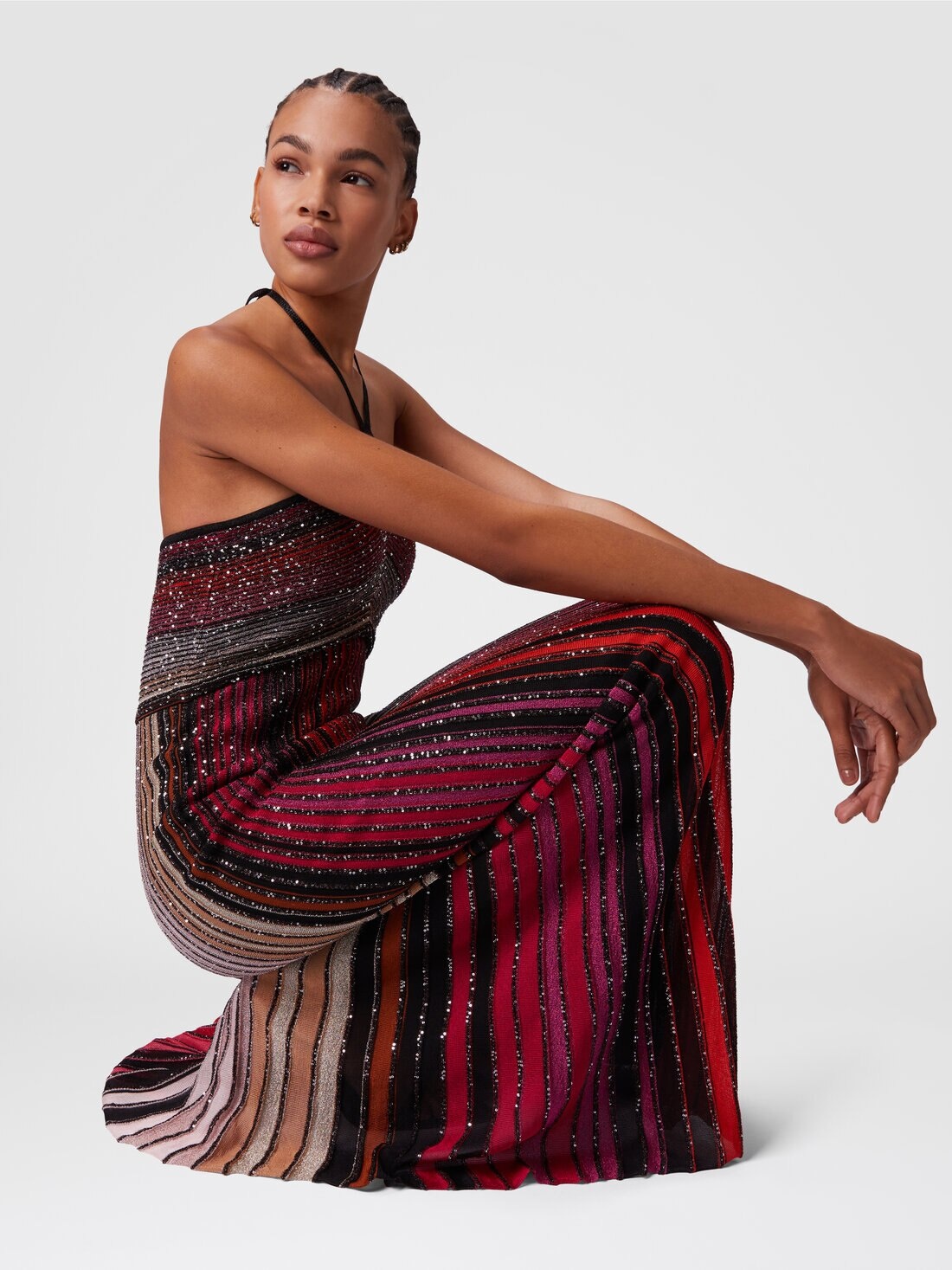 Long striped dress with sequins and neck fastening - 4