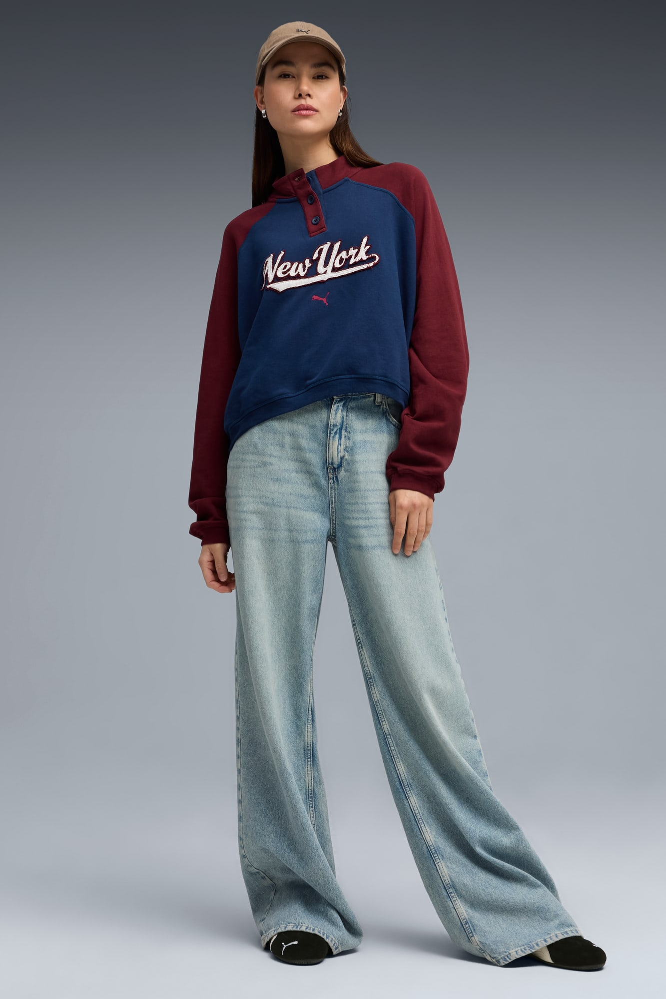 Wardrobe Essentials NYC Crew Women - 5
