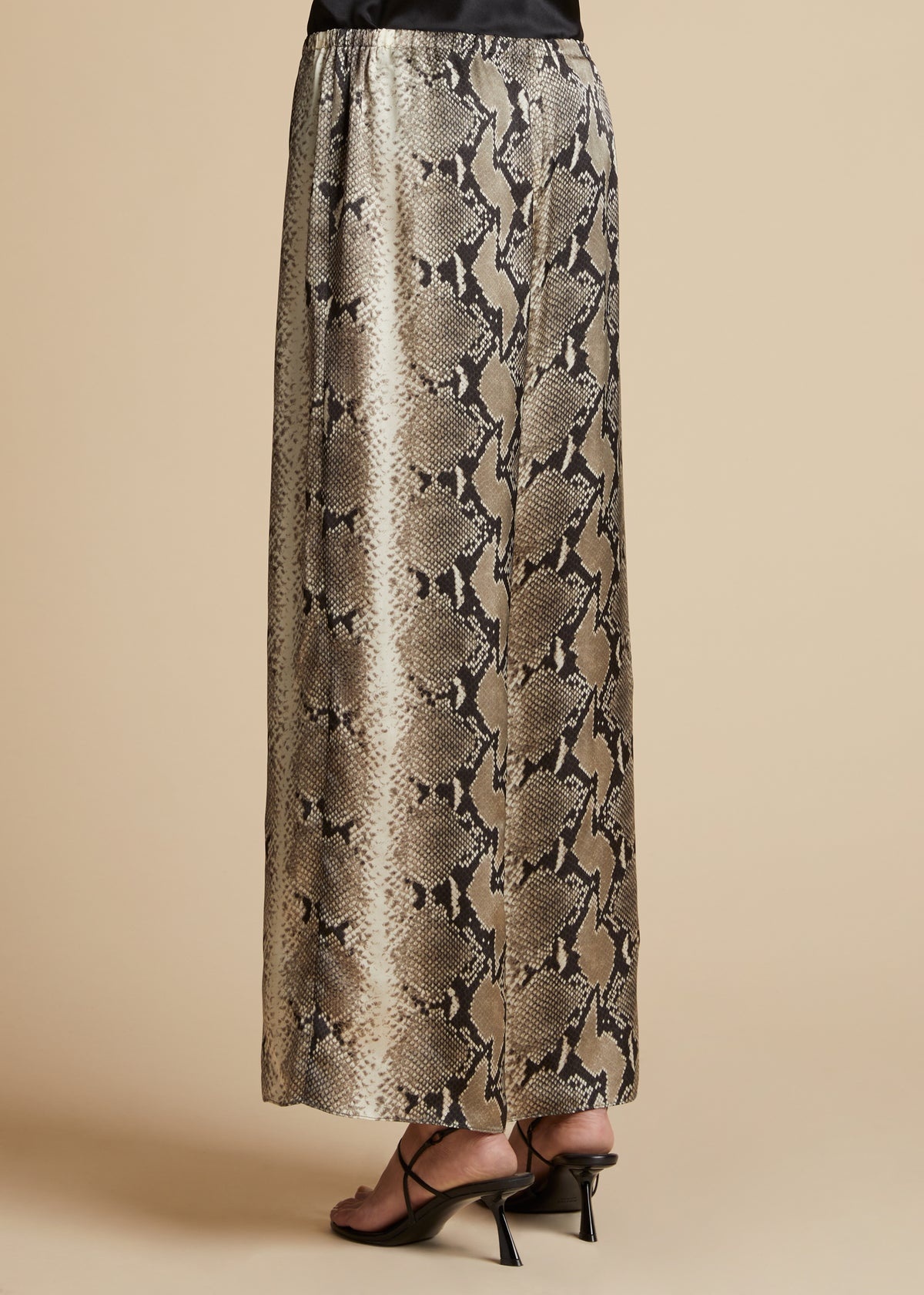 The Mindy Pant in Python Print - 3