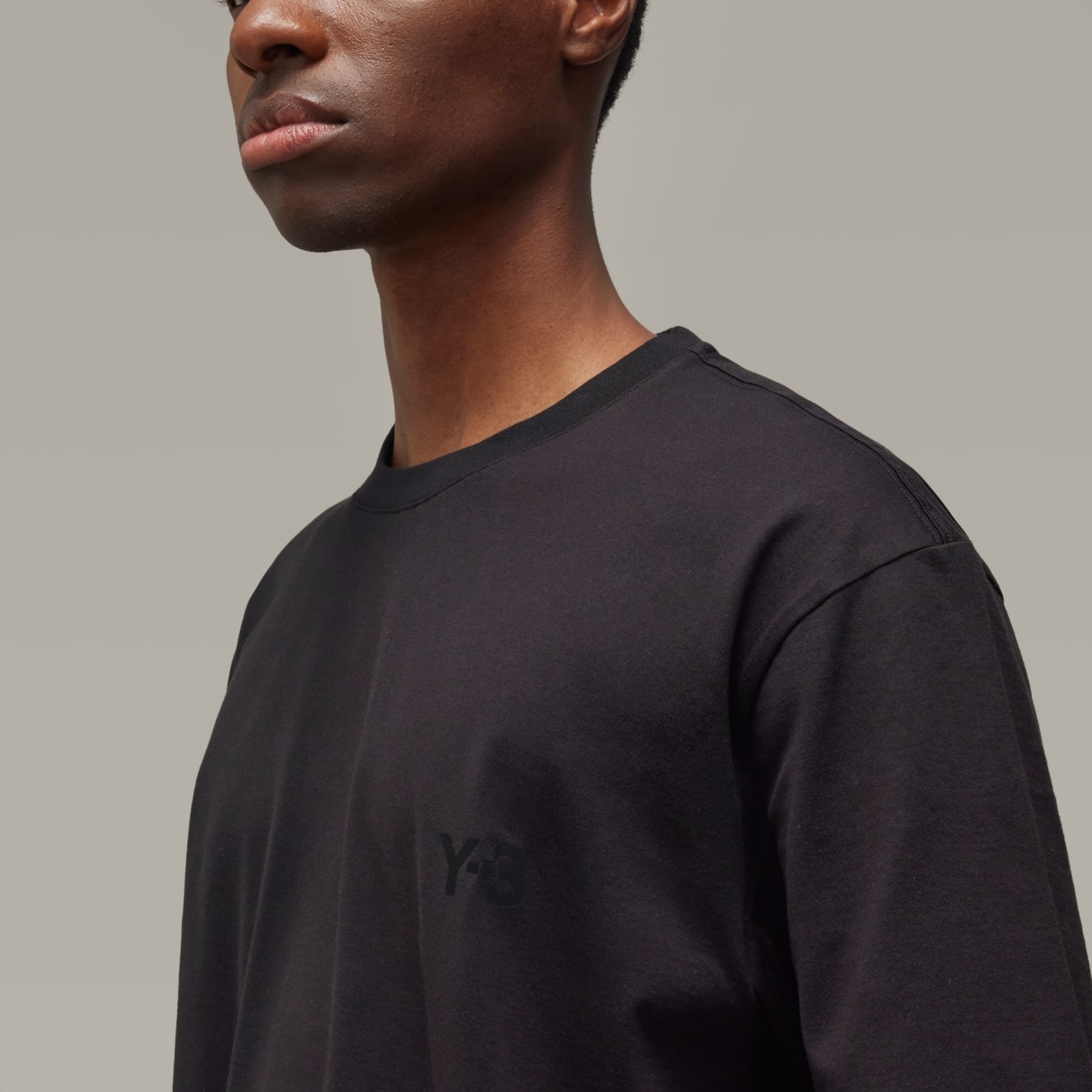 Y-3 Graphic Short Sleeve Tee - 8