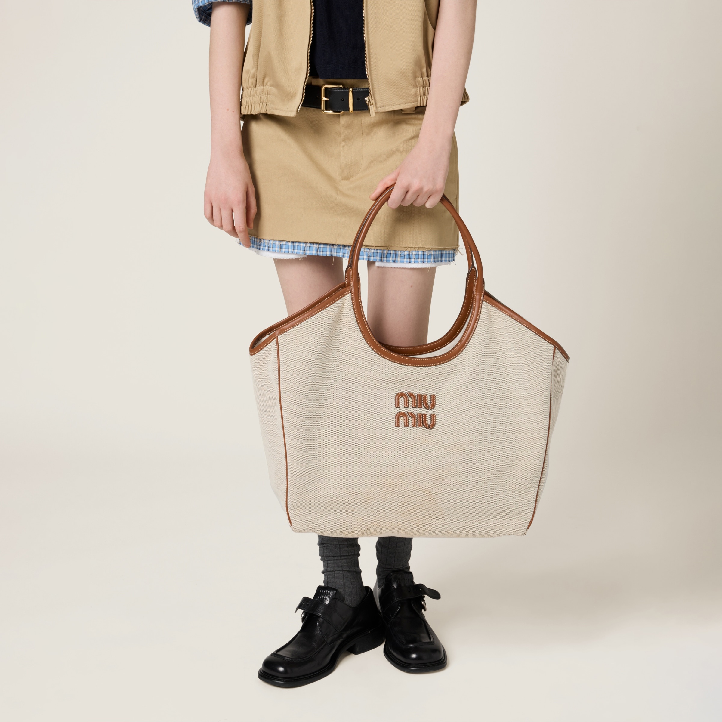 MiuMiu IVY キャンバスxレザー バッグ miu ミュウミュウ MIU IVY キャンバスxレザー バッグ