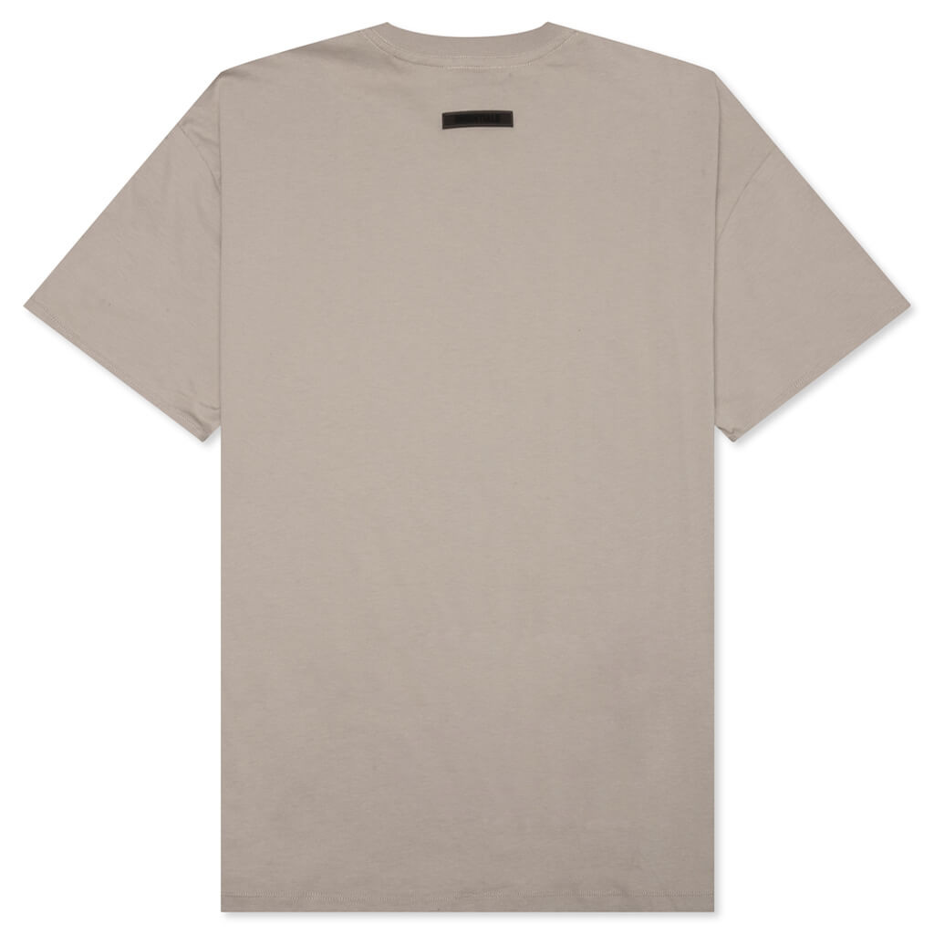 ESSENTIALS S/S TEE - STRING - 2