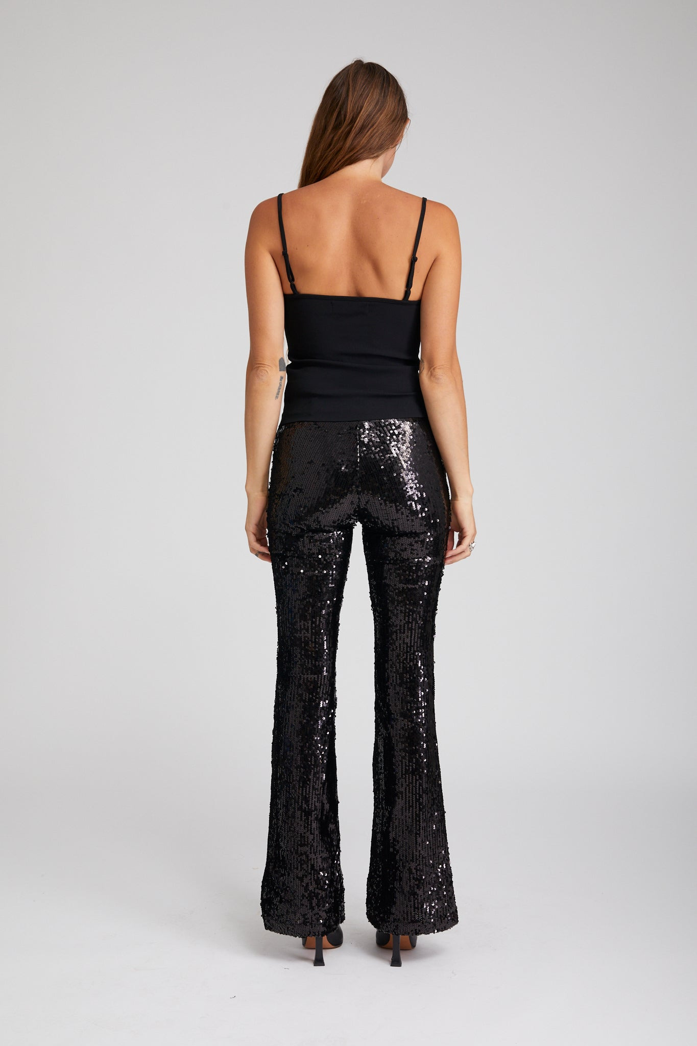 BLACK CREPE SCOOP NECK CAMI - 5