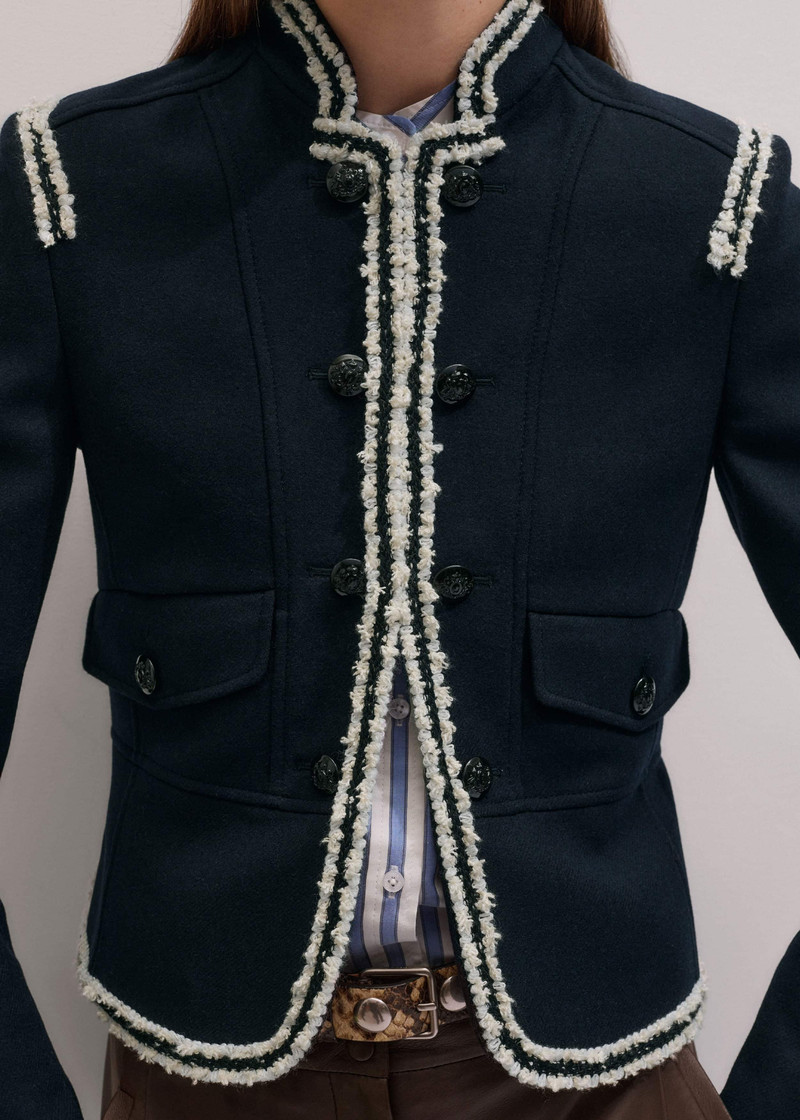 Short Fitted Jacket 3