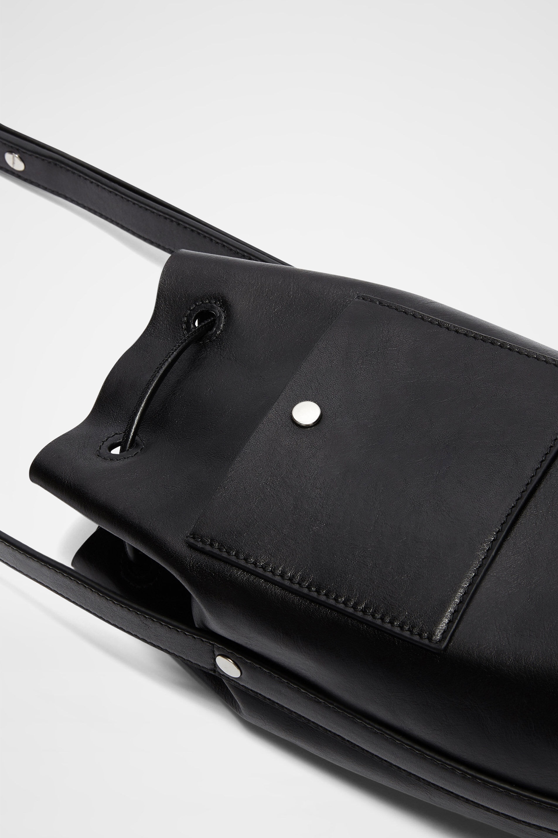 Drawstring Crossbody 4
