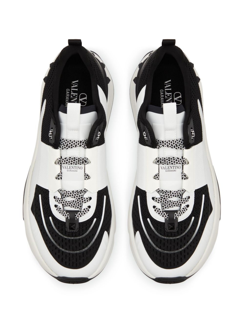 True Act panelled sneakers - 4