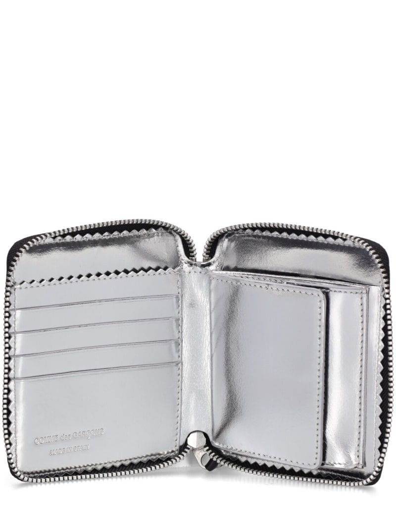 Mirror inside leather wallet - 2