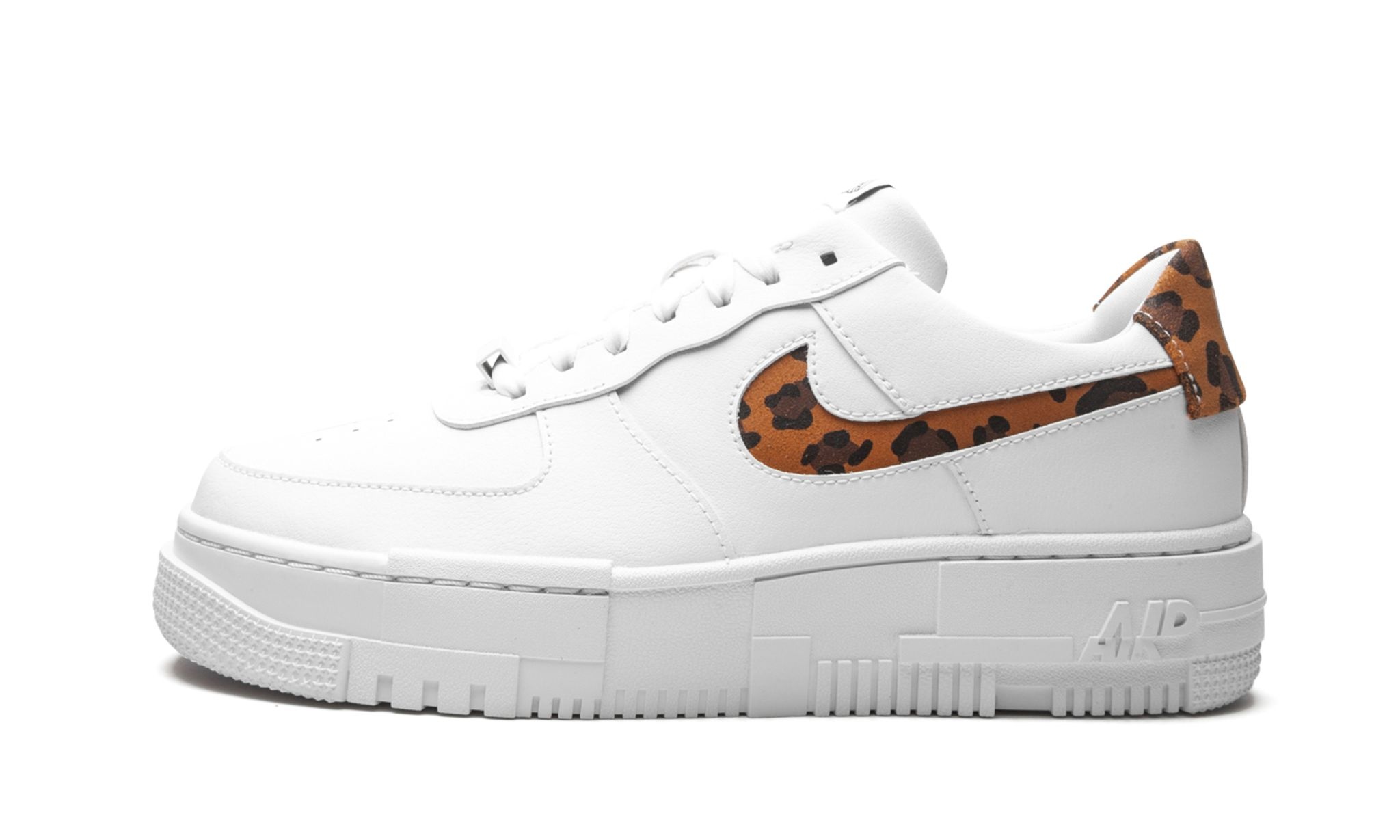 W AF1 Pixel SE "Leopard" - 1