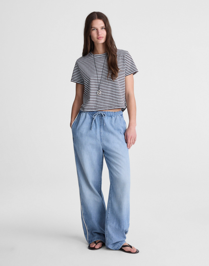 The Easy Crop Crewneck Tee in Soft Slub 6
