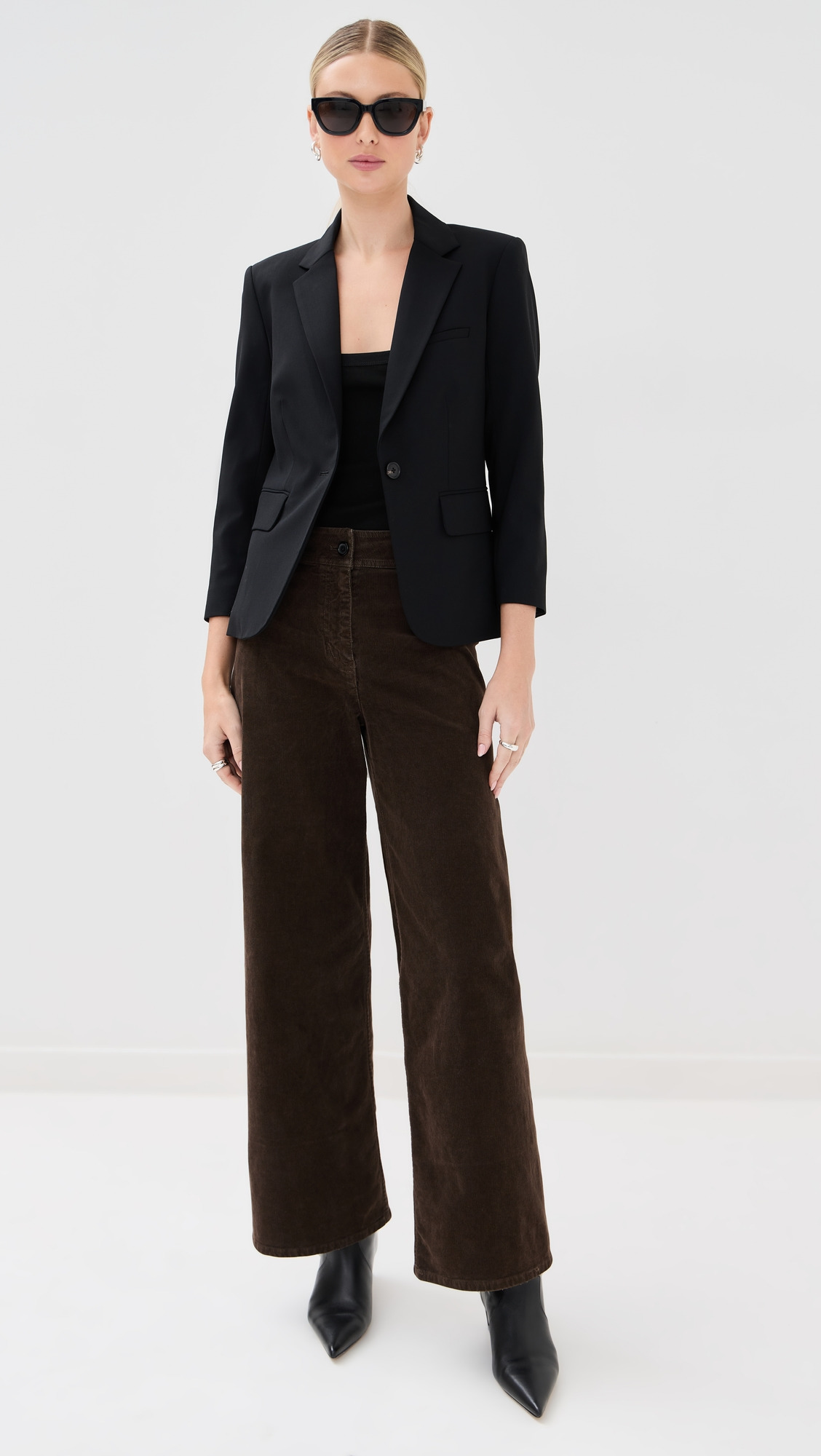 Megan Pants - 4