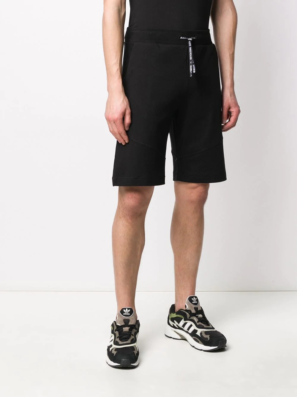 embroidered logo track shorts - 3