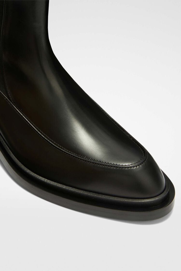 Ankle Boots - 6