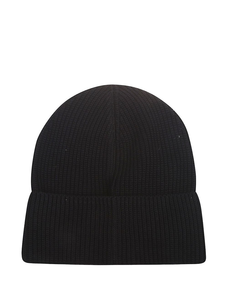 Moncler logo-patch beanie hat outlook