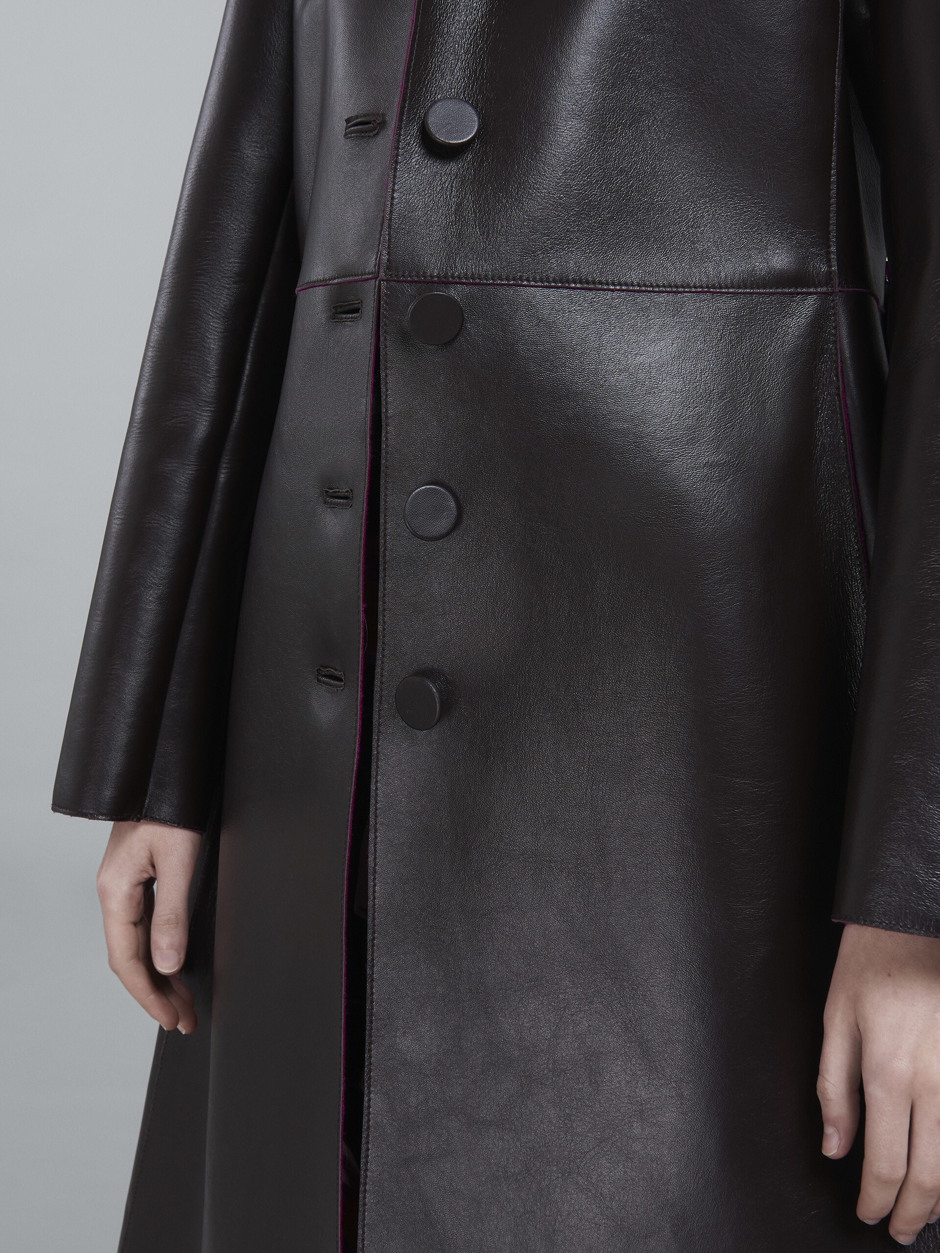 LEATHER COAT - 5