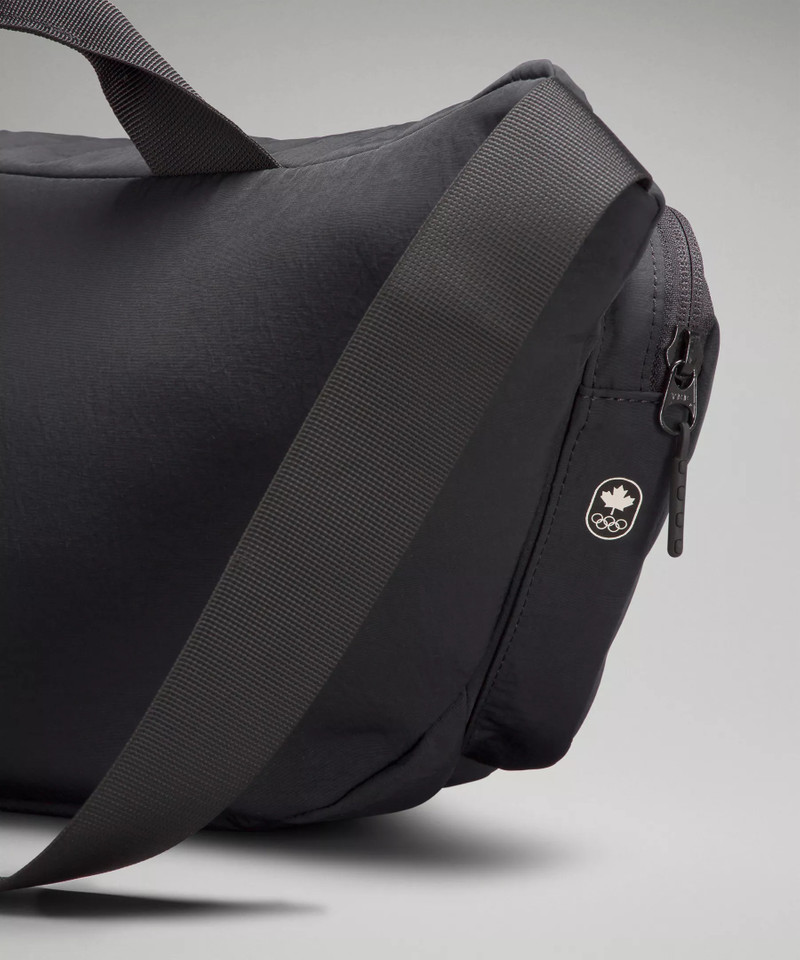 Team Canada Utility Crossbody Bag 6.5L *COC Logo 6