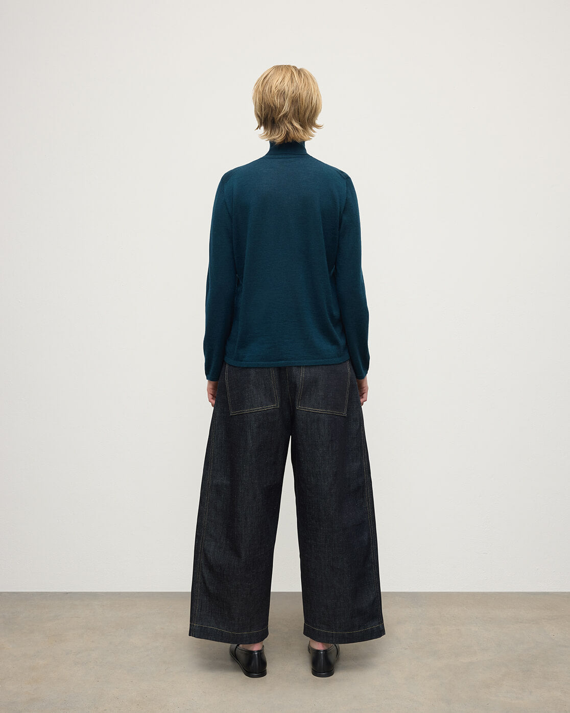 Superfine Cashmere Green Roll Neck Jumper - 4