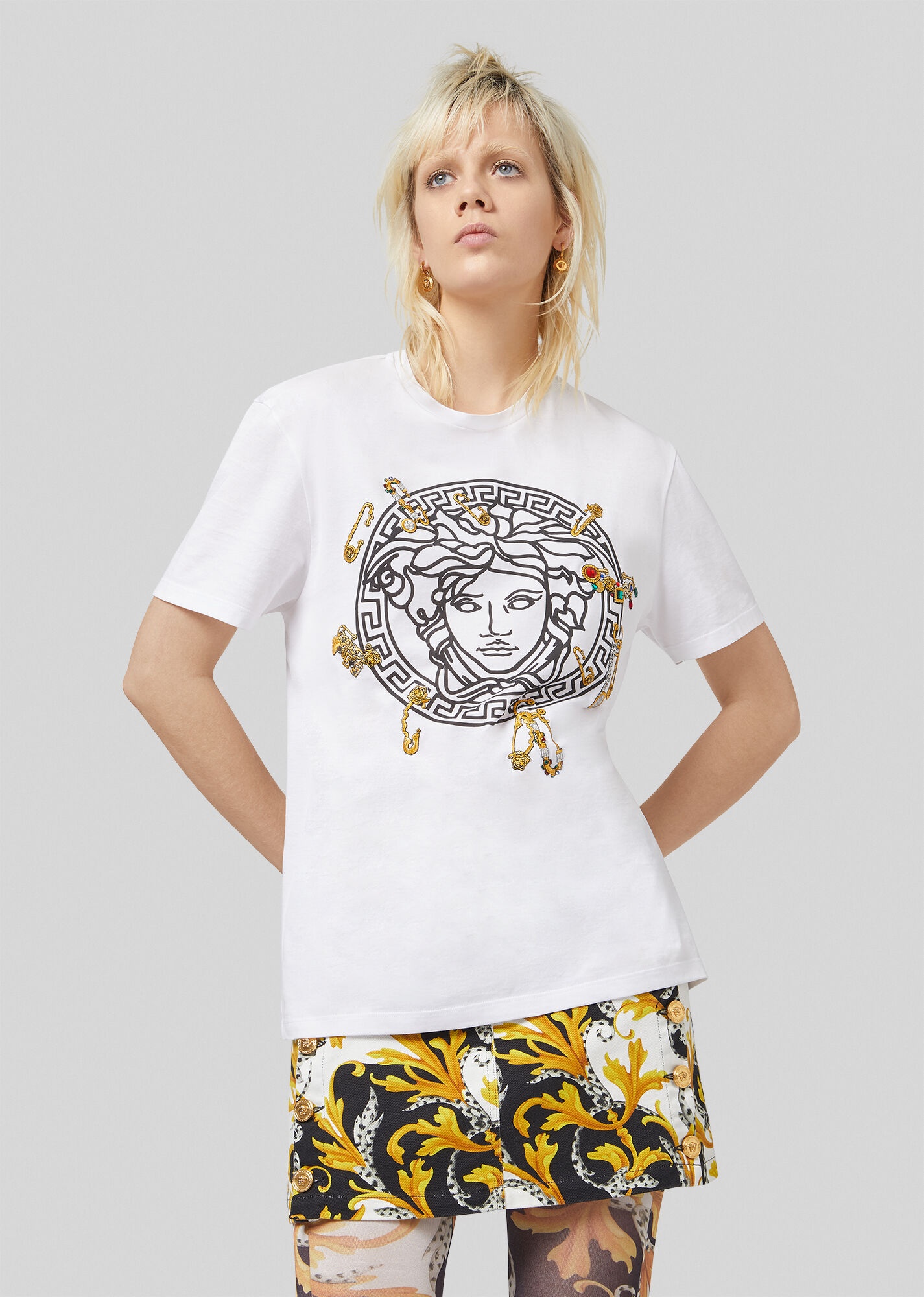 Medusa Safety Pin Embroidered T-Shirt - 2